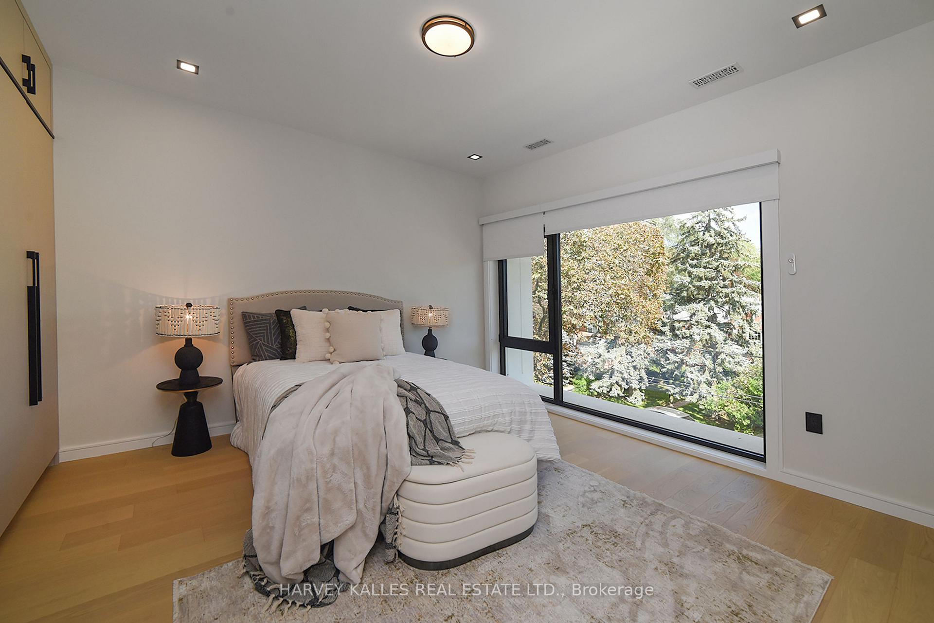 Photo 32 of 110 Mona Drive, Toronto, Lawrence Park South — HOMEH