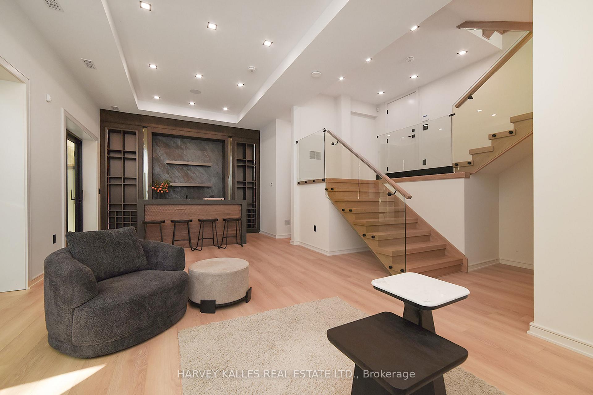 Photo 43 of 110 Mona Drive, Toronto, Lawrence Park South — HOMEH