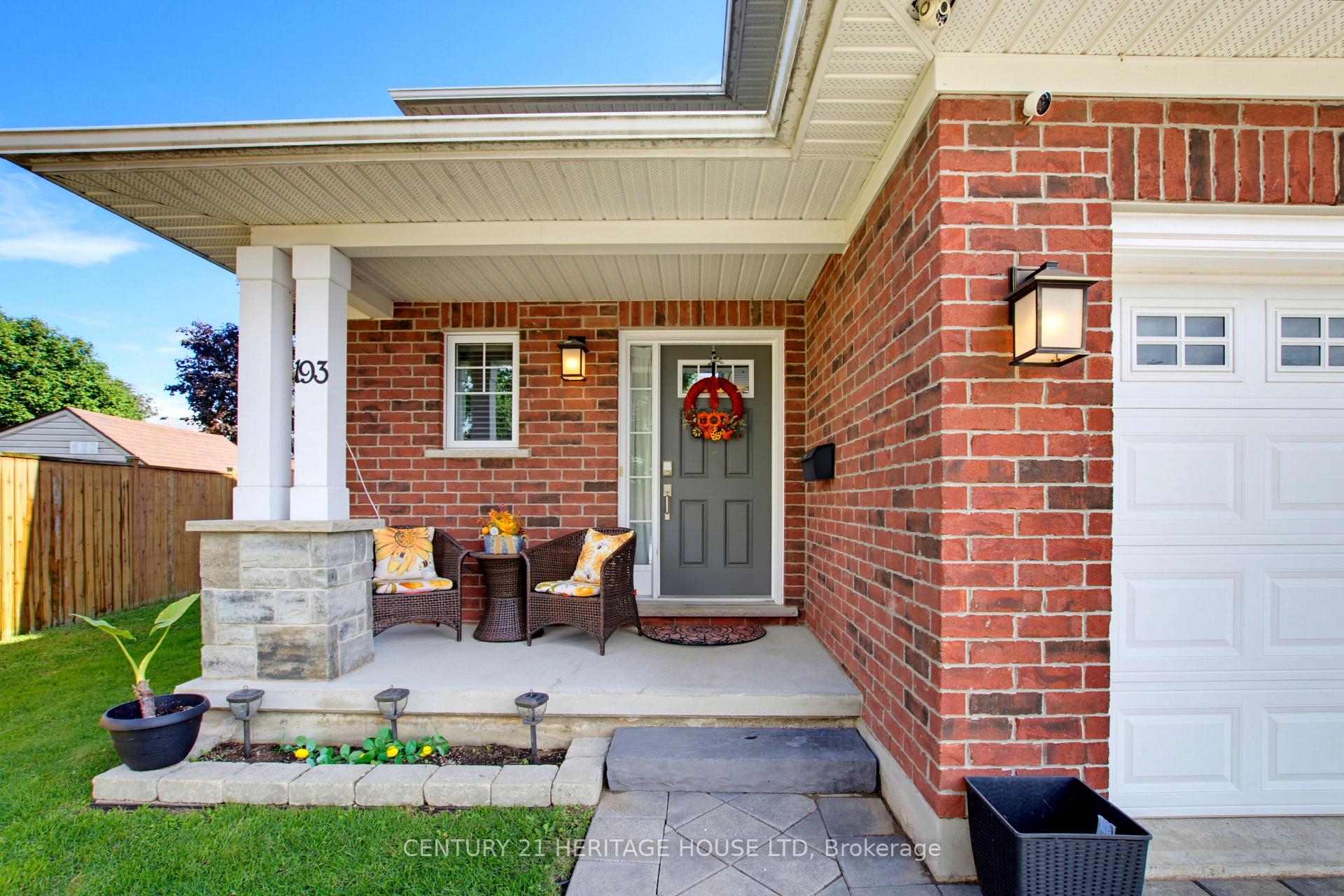 Photo 3 of 193 Tarry Parkway, Aylmer — HOMEH
