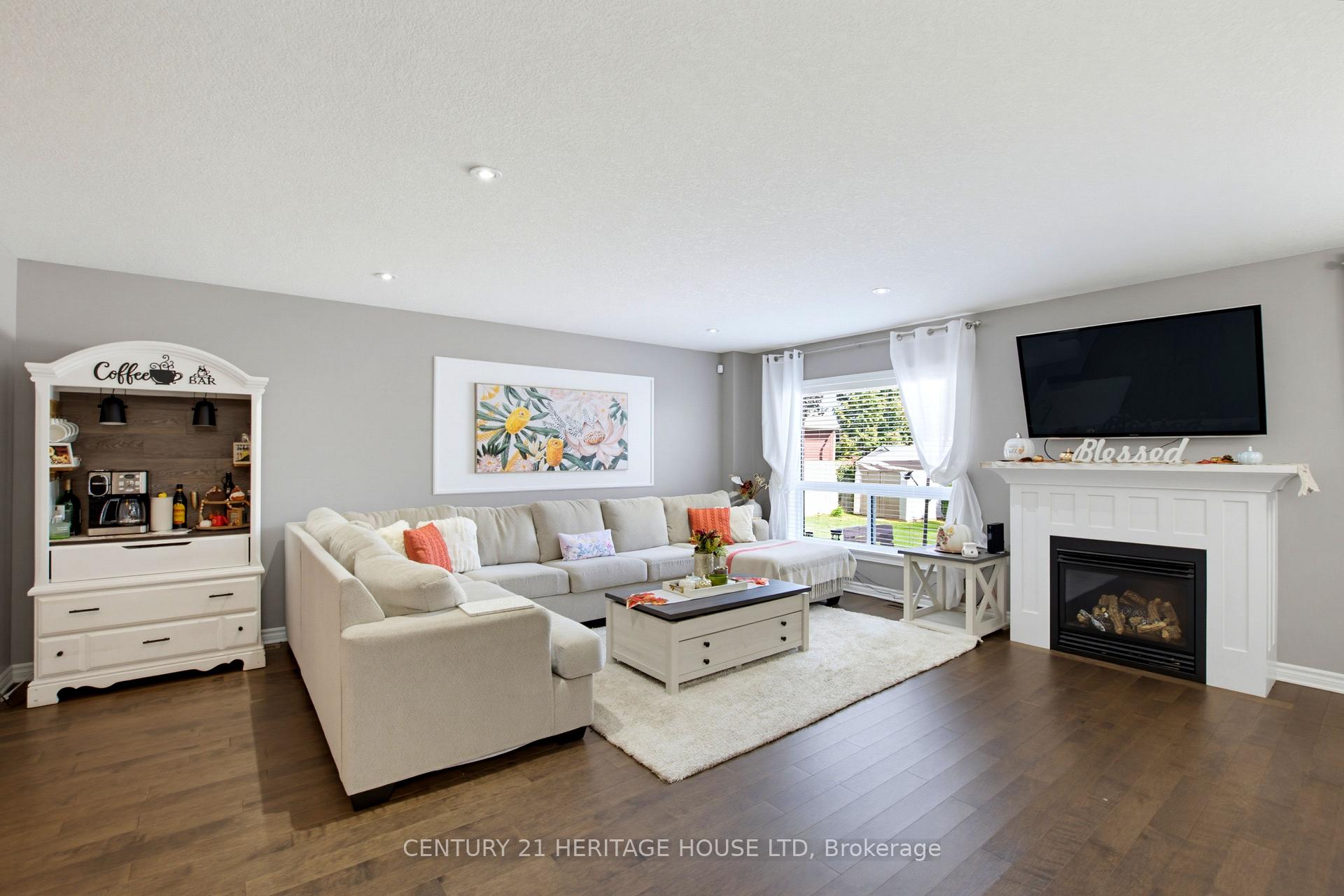 Photo 10 of 193 Tarry Parkway, Aylmer — HOMEH