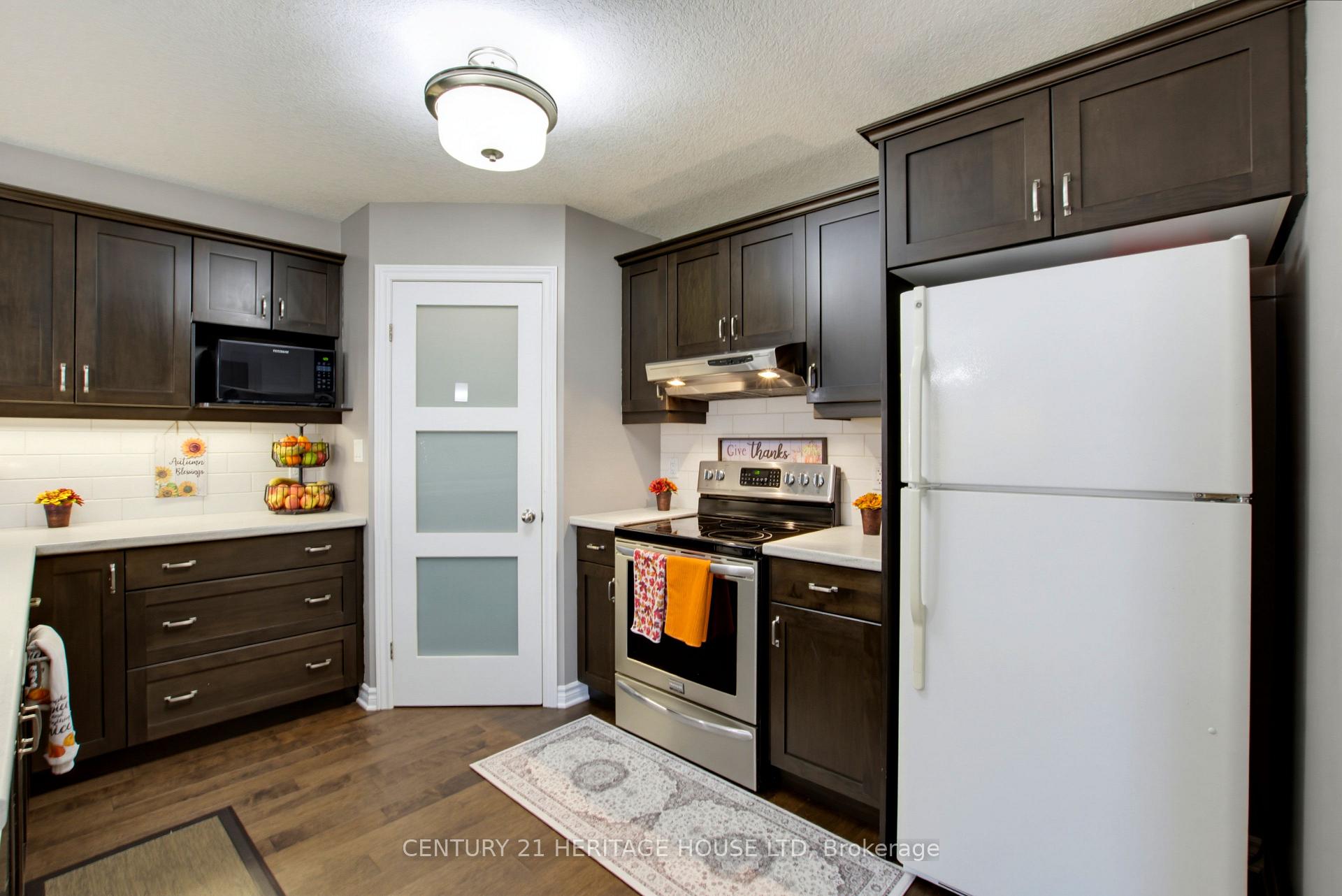 Photo 18 of 193 Tarry Parkway, Aylmer — HOMEH