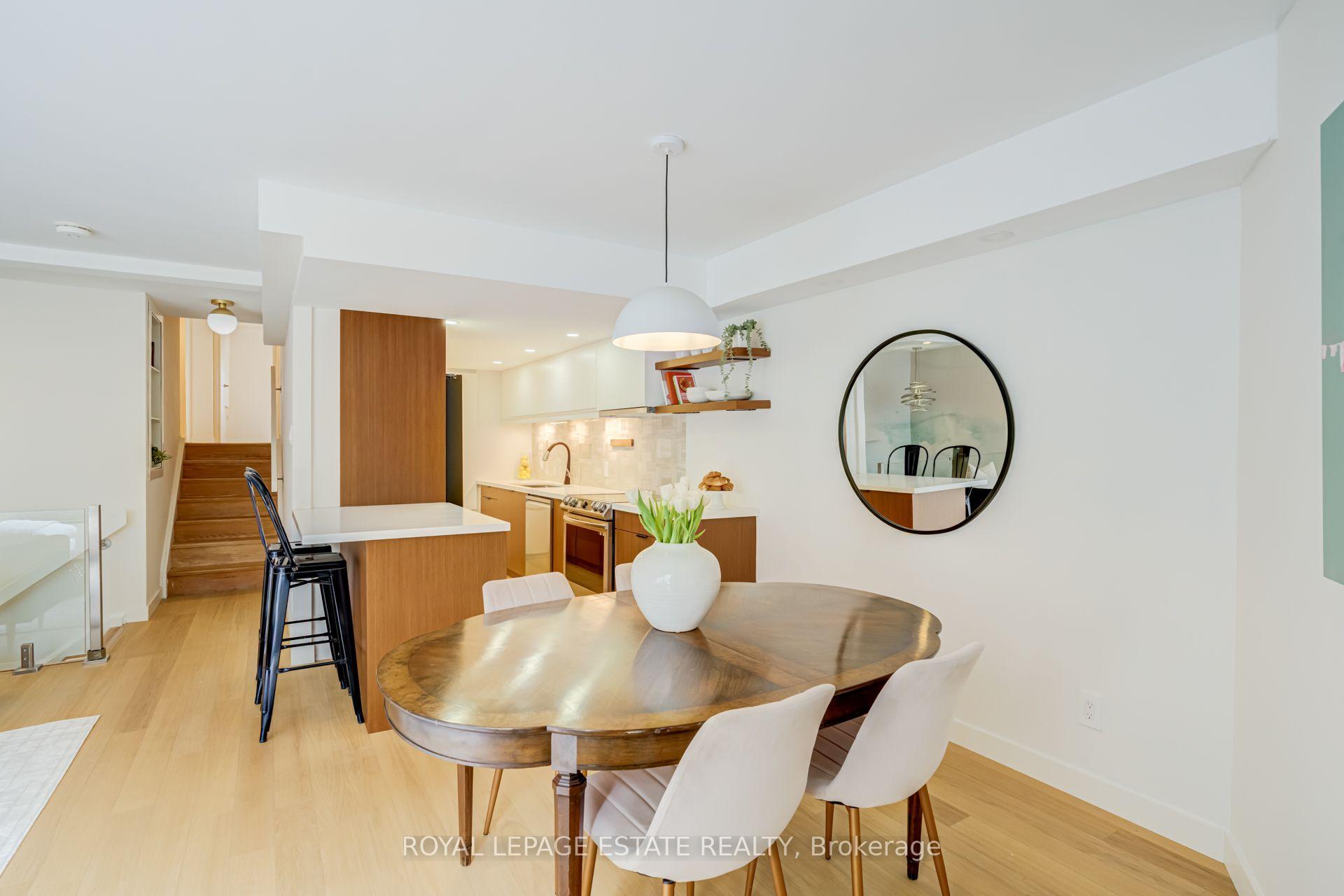 Photo 11 of Unit A12, 284 Mill Road, Etobicoke, Markland Wood — HOMEH