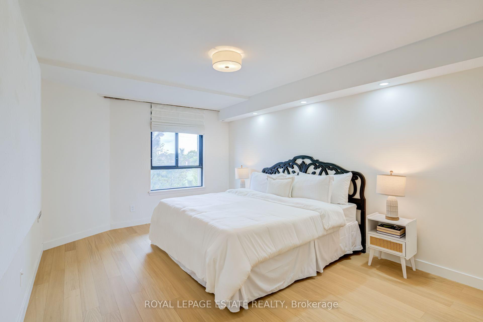Photo 35 of Unit A12, 284 Mill Road, Etobicoke, Markland Wood — HOMEH