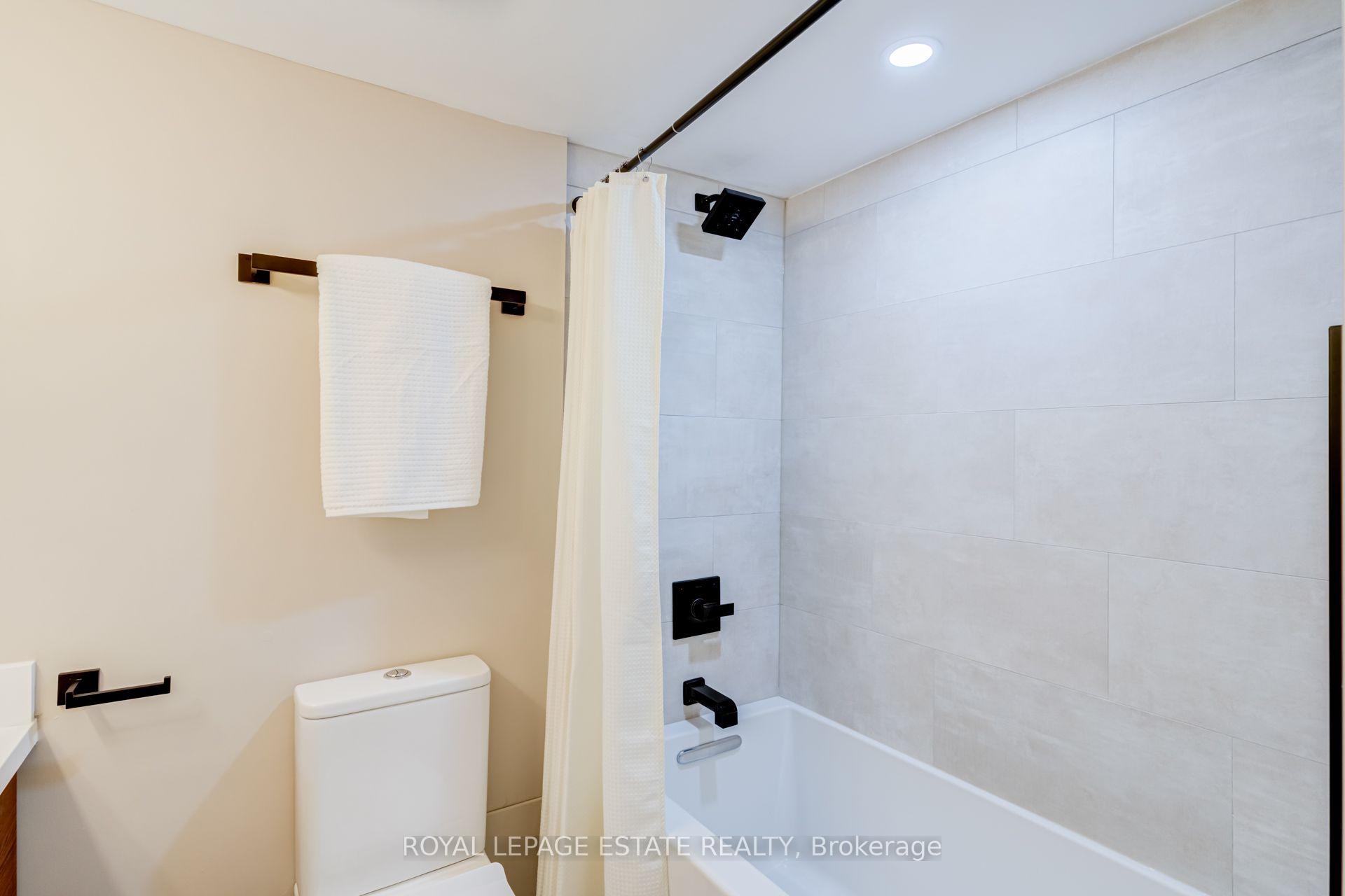 Photo 47 of Unit A12, 284 Mill Road, Etobicoke, Markland Wood — HOMEH