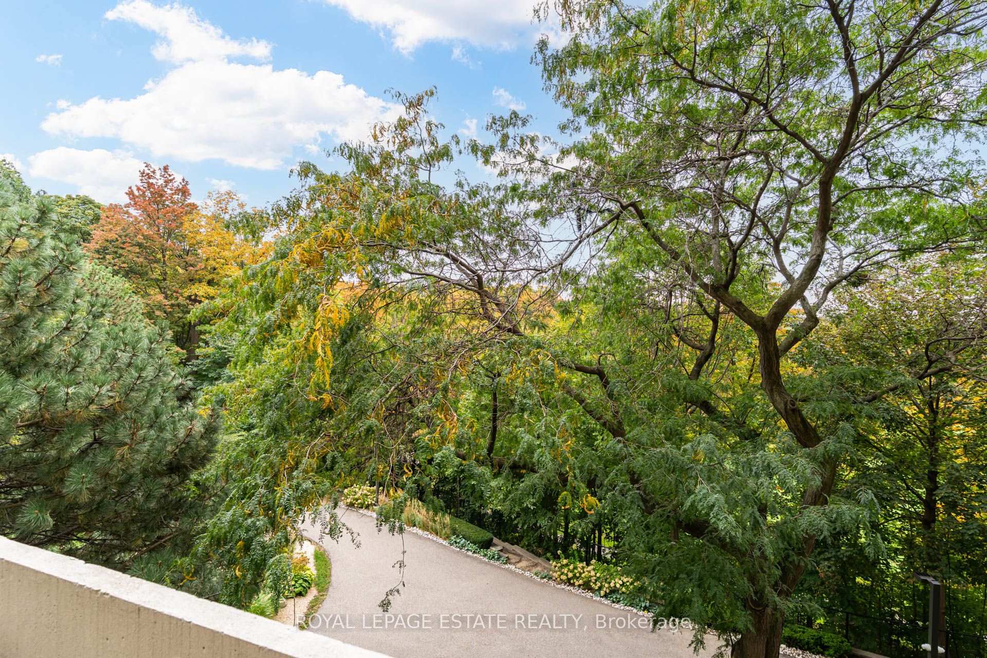Photo 53 of Unit A12, 284 Mill Road, Etobicoke, Markland Wood — HOMEH