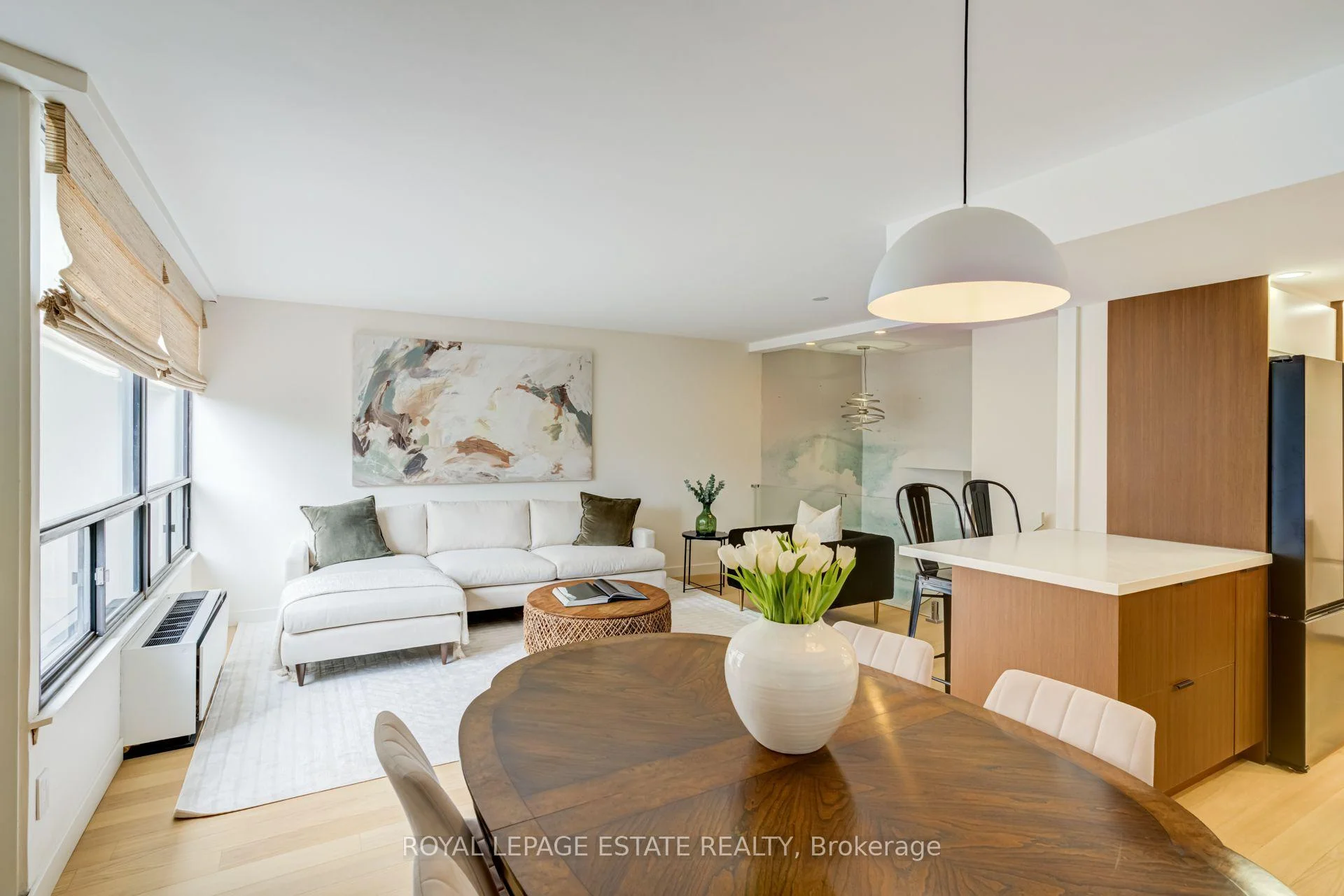 Photo 23 of Unit A12, 284 Mill Road, Etobicoke, Markland Wood — HOMEH