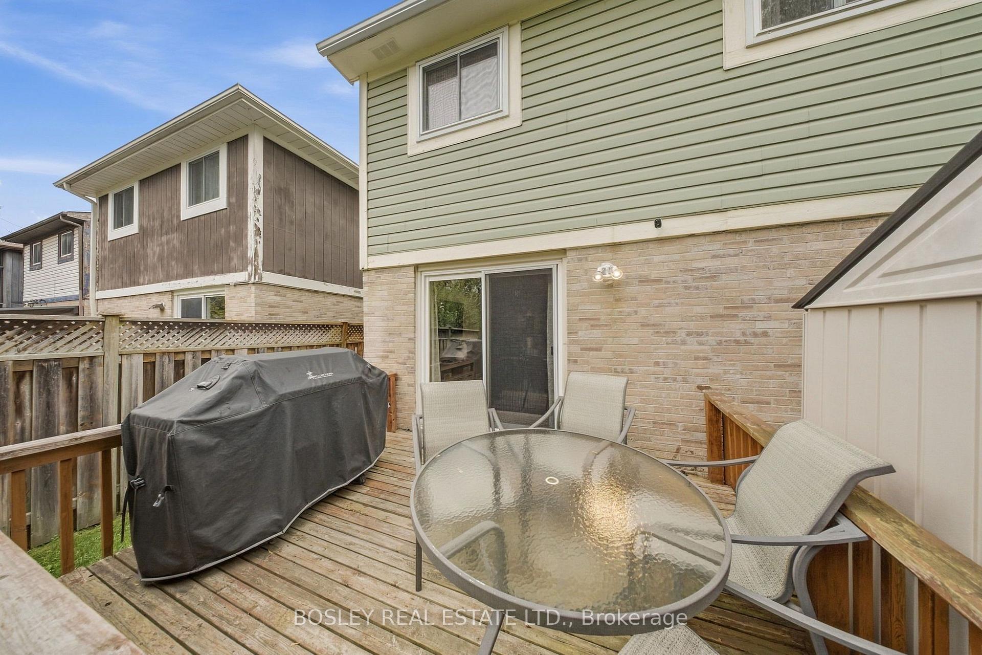Photo 9 of 865 Gentry Crescent, Oshawa, Eastdale — HOMEH