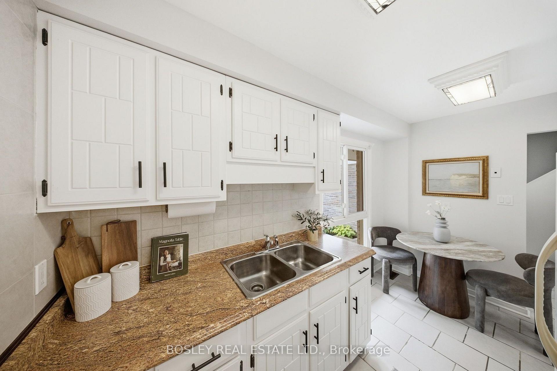 Photo 20 of 865 Gentry Crescent, Oshawa, Eastdale — HOMEH