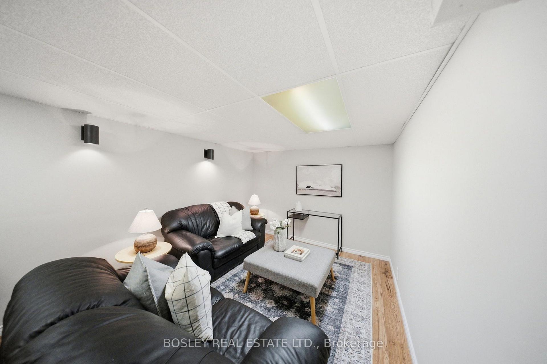 Photo 44 of 865 Gentry Crescent, Oshawa, Eastdale — HOMEH