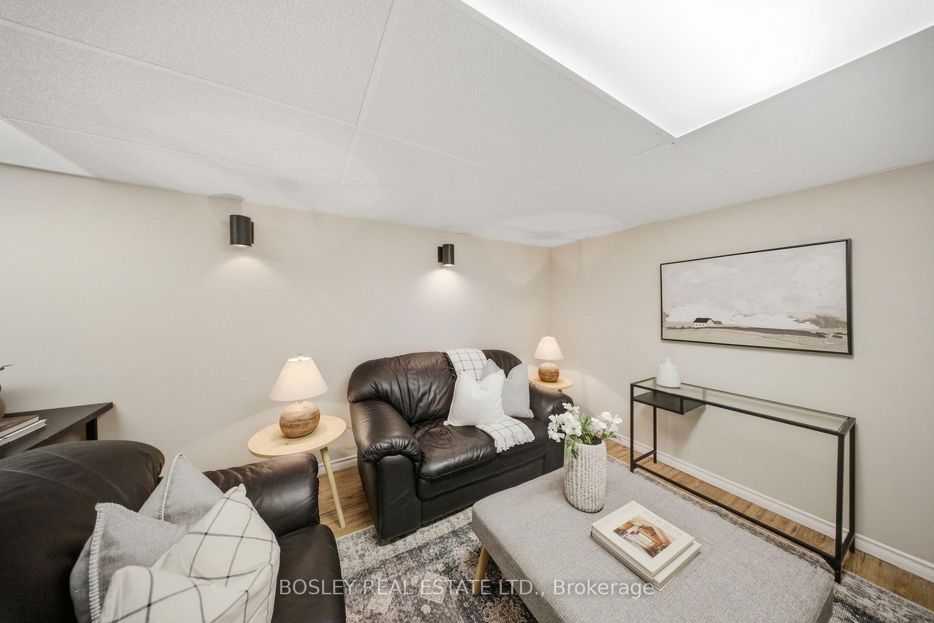 Photo 46 of 865 Gentry Crescent, Oshawa, Eastdale — HOMEH