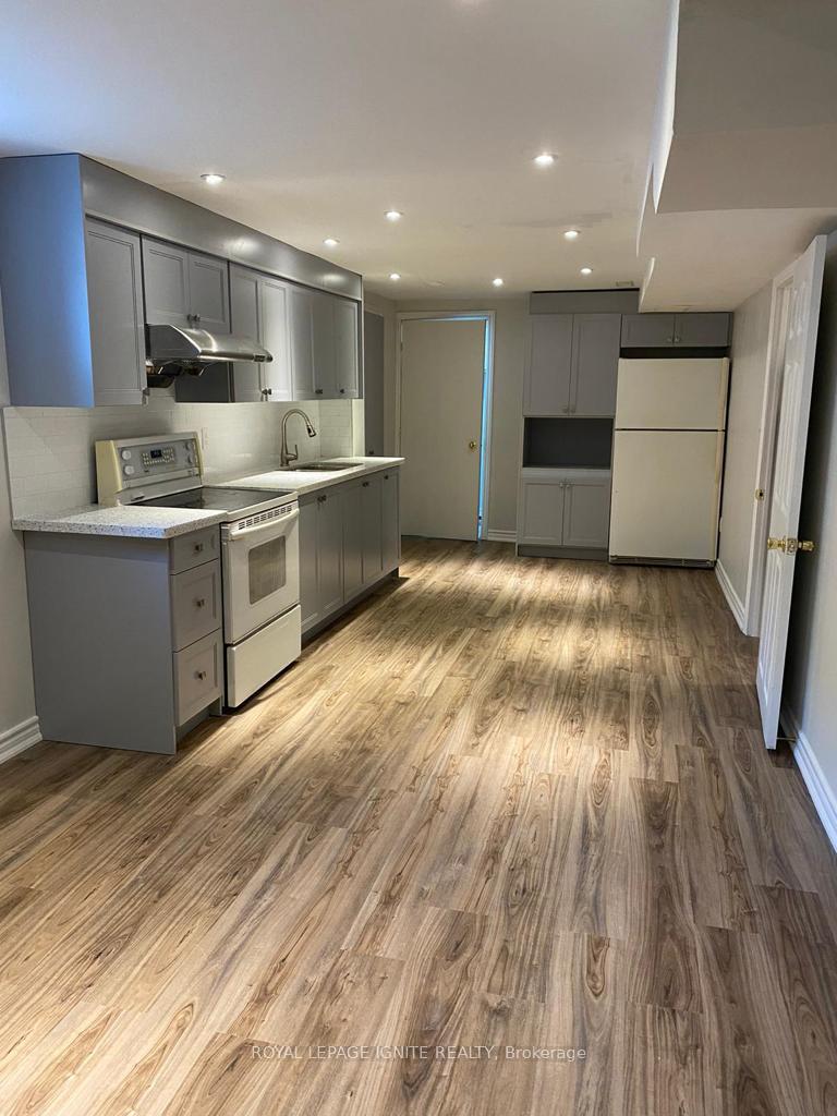 Photo 9 of Unit Basement, 30 Eastvale Drive, Markham, Cedarwood — HOMEH