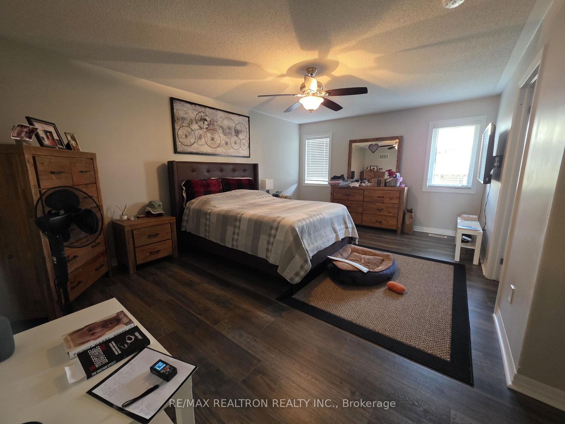 Photo 15 of 1813 Shelburne Street, Oshawa, Samac — HOMEH