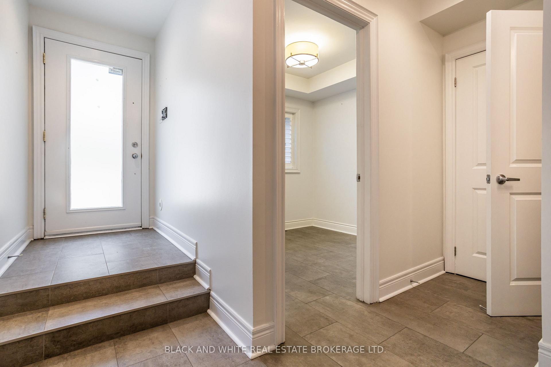 Photo 2 of 55 Lobo Mews, Etobicoke, Islington-City Centre West — HOMEH