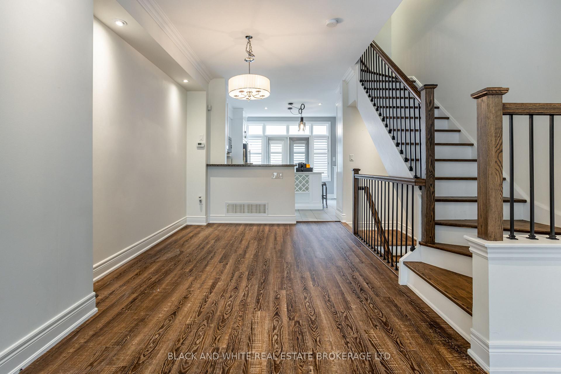 Photo 4 of 55 Lobo Mews, Etobicoke, Islington-City Centre West — HOMEH
