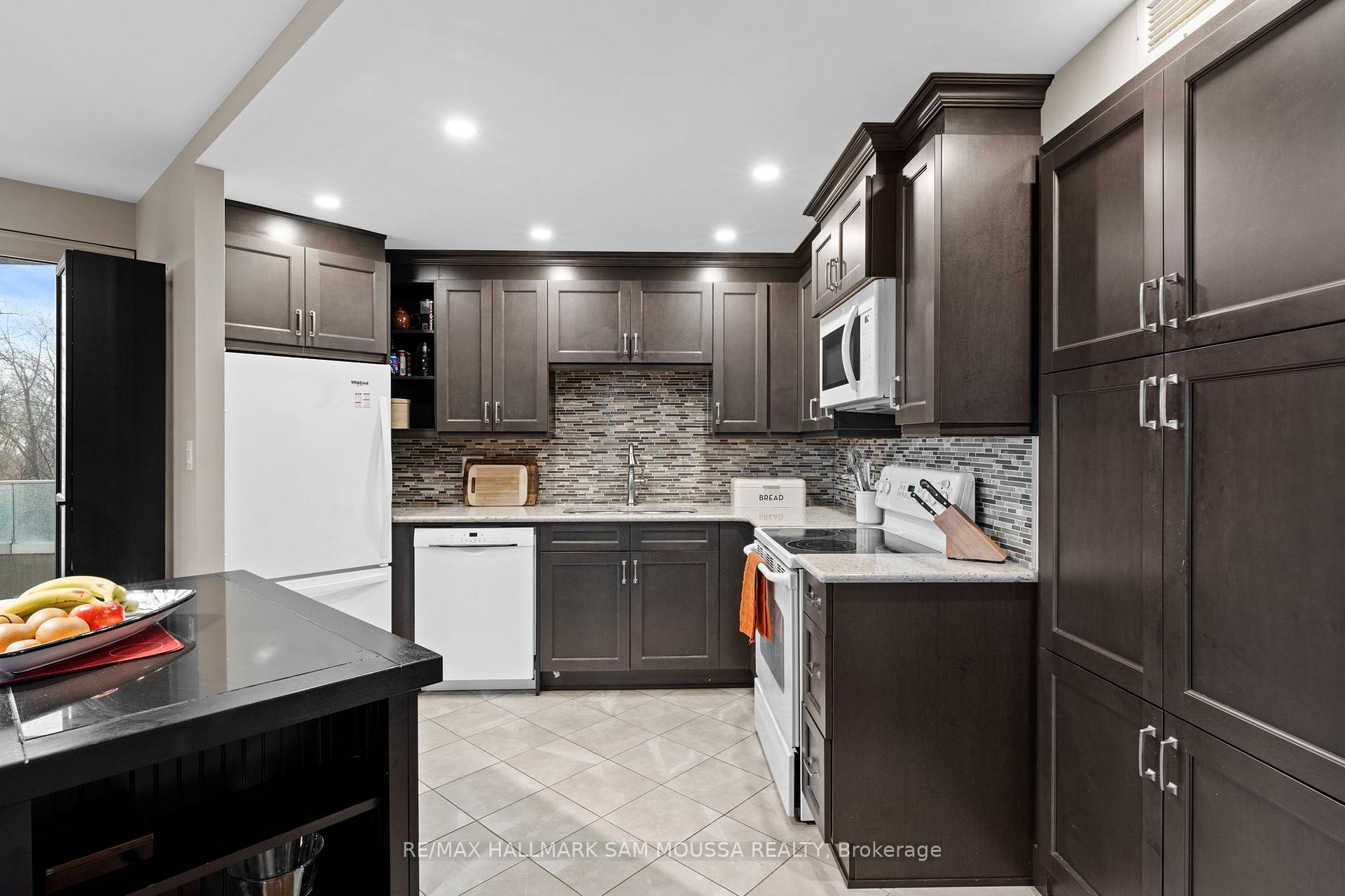 Photo 11 of Unit 504, 3105 Carling Avenue, Ottawa, Bayshore — HOMEH
