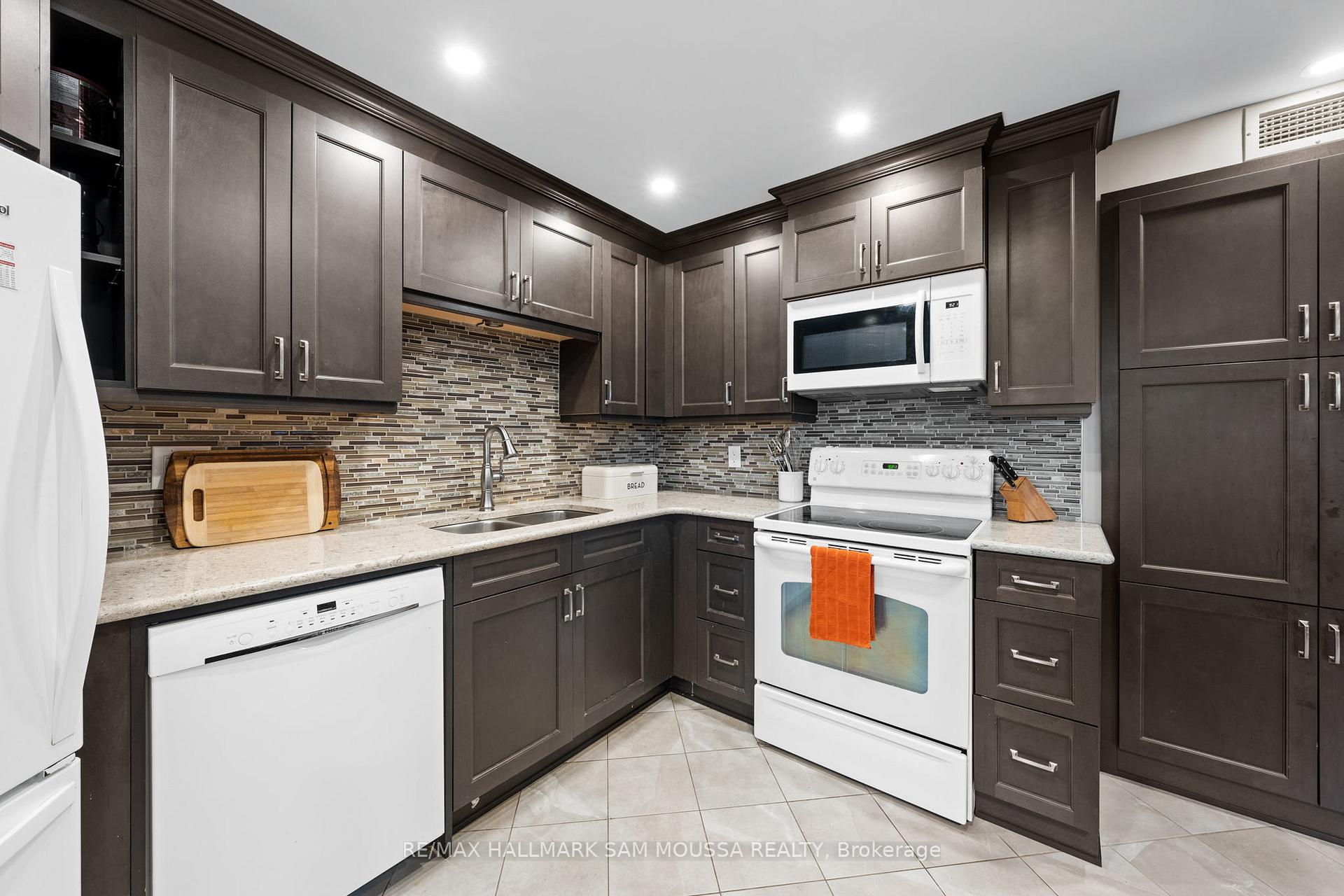 Photo 12 of Unit 504, 3105 Carling Avenue, Ottawa, Bayshore — HOMEH