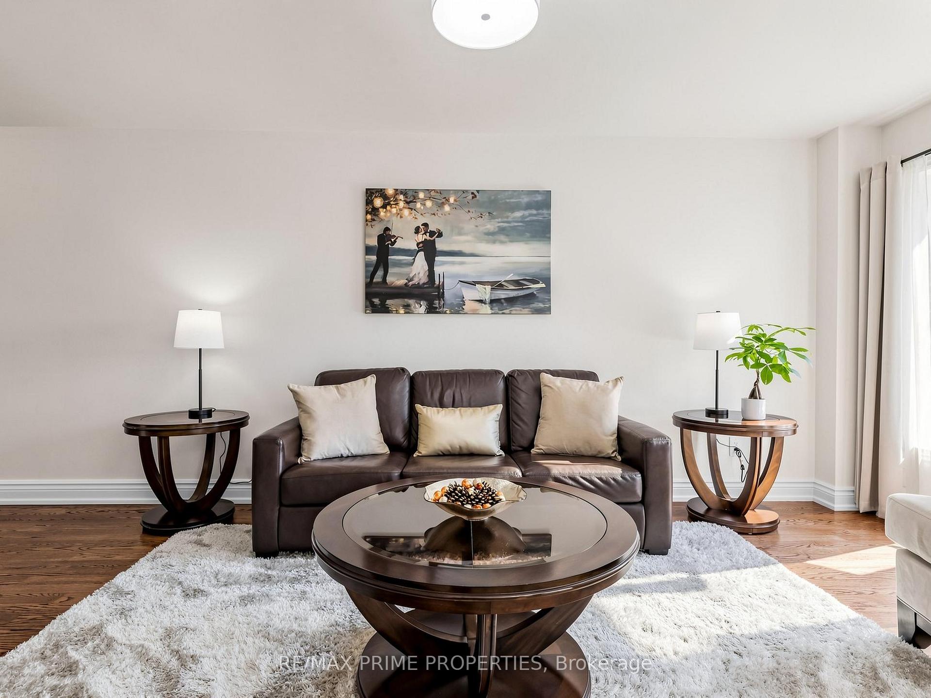 Photo 8 of 19 Post Horn Grove, Scarborough, Agincourt North — HOMEH