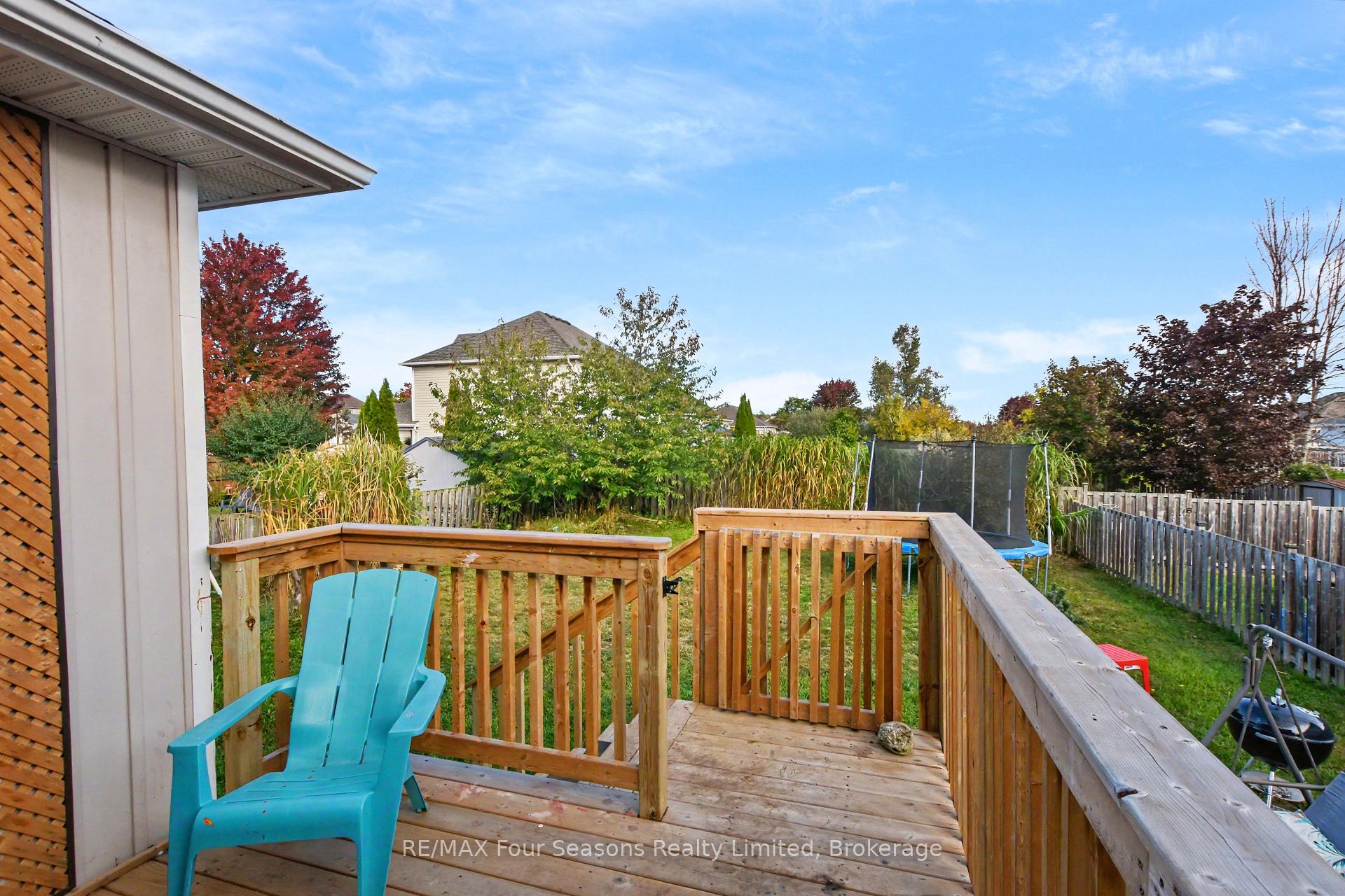 Photo 5 of 267 Spruce Street, Clearview, Stayner — HOMEH