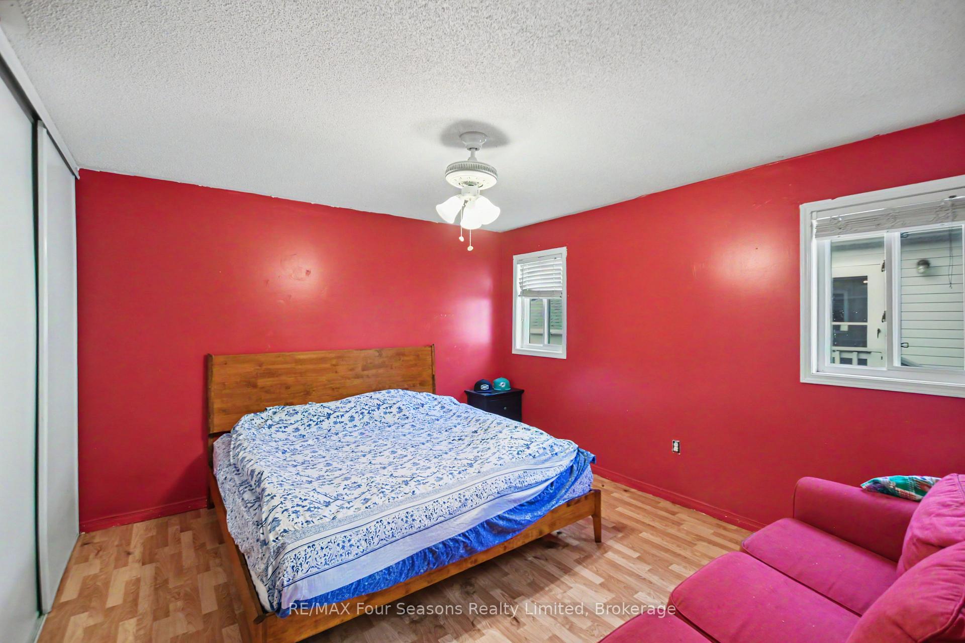 Photo 12 of 267 Spruce Street, Clearview, Stayner — HOMEH