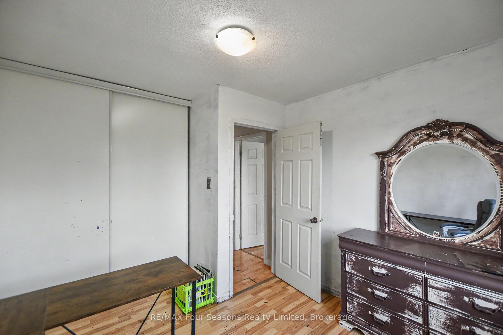 Photo 15 of 267 Spruce Street, Clearview, Stayner — HOMEH