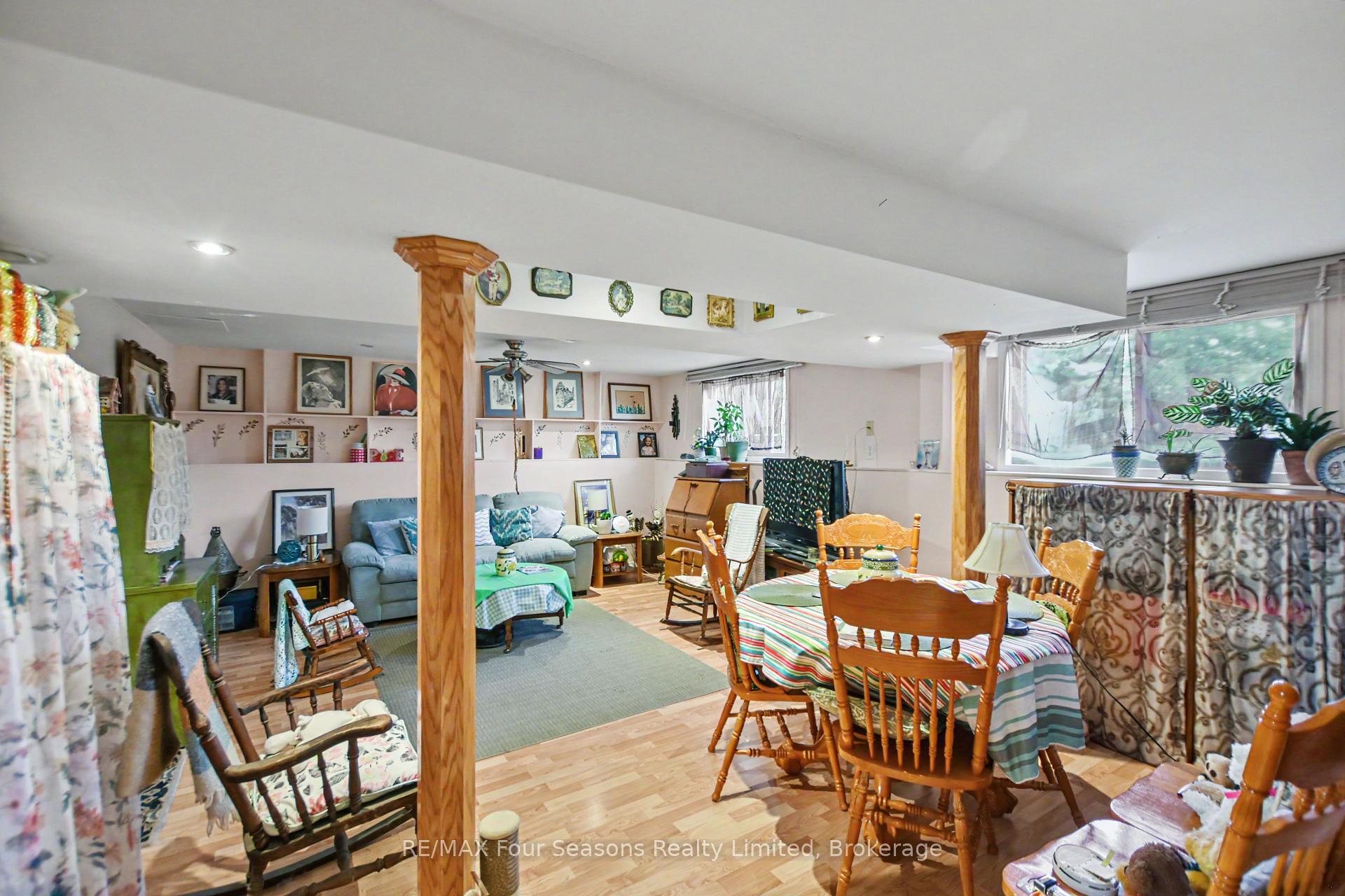 Photo 18 of 267 Spruce Street, Clearview, Stayner — HOMEH
