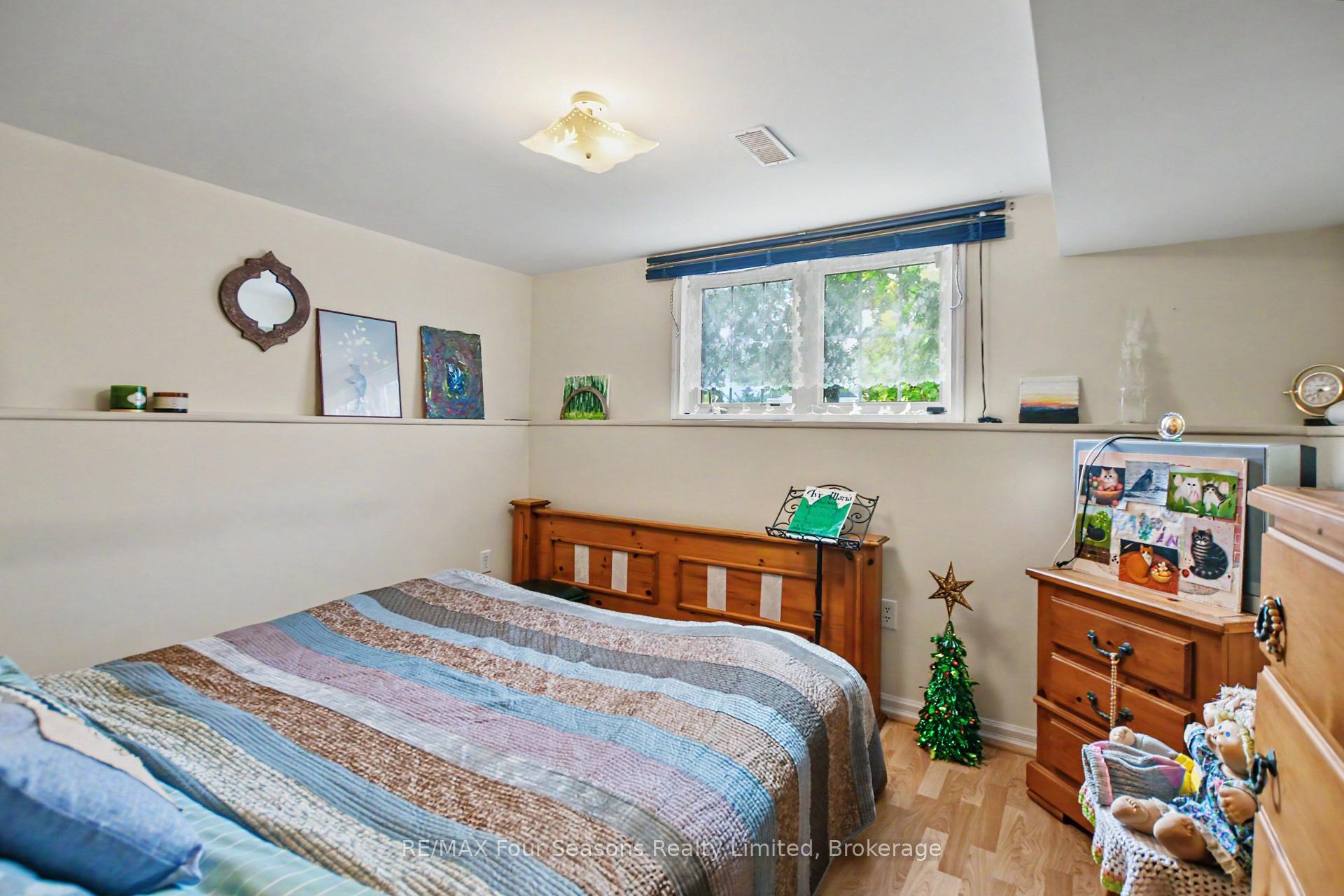 Photo 19 of 267 Spruce Street, Clearview, Stayner — HOMEH