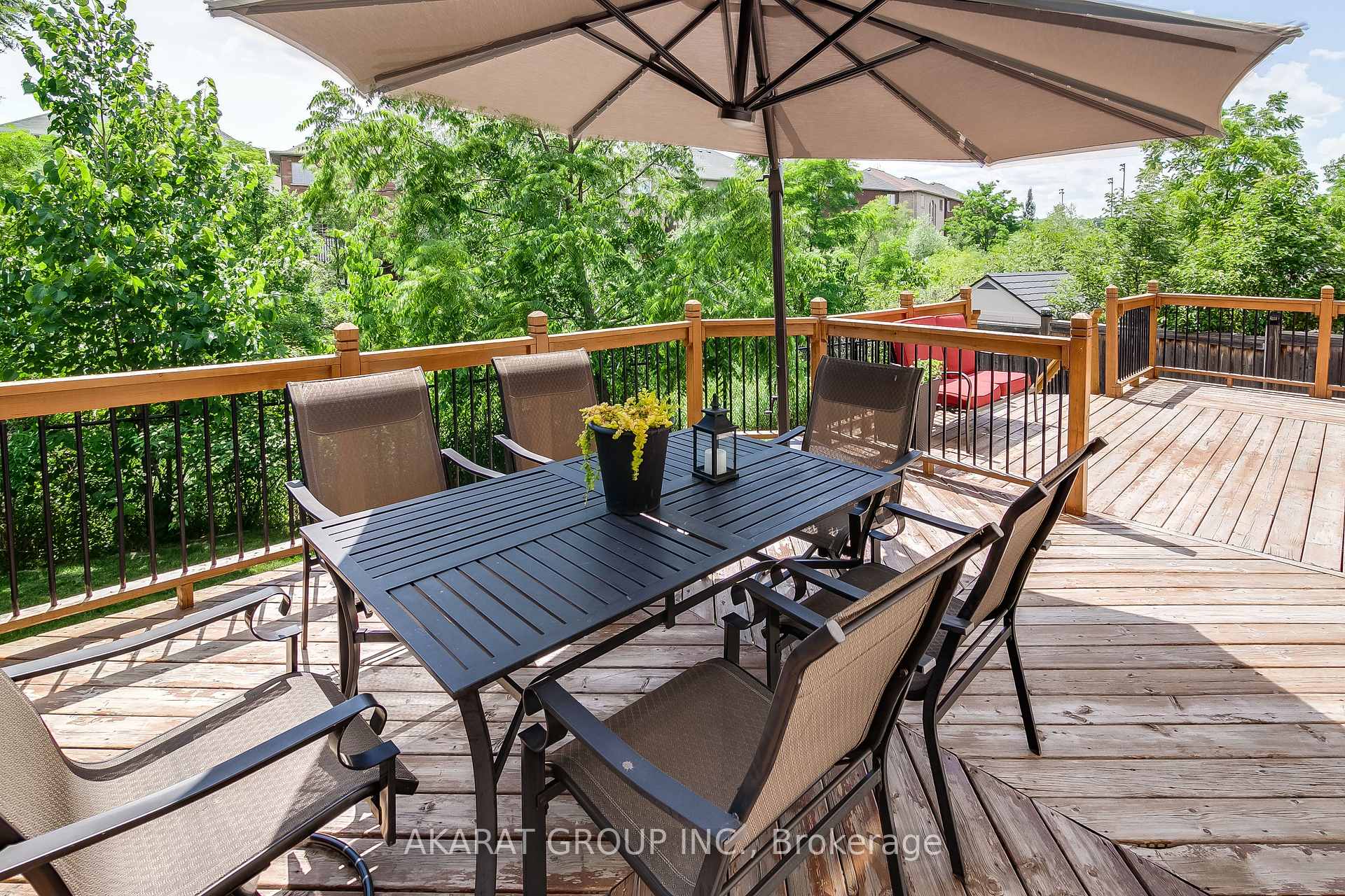 Photo 3 of 3320 Cline Street, Burlington, Alton — HOMEH