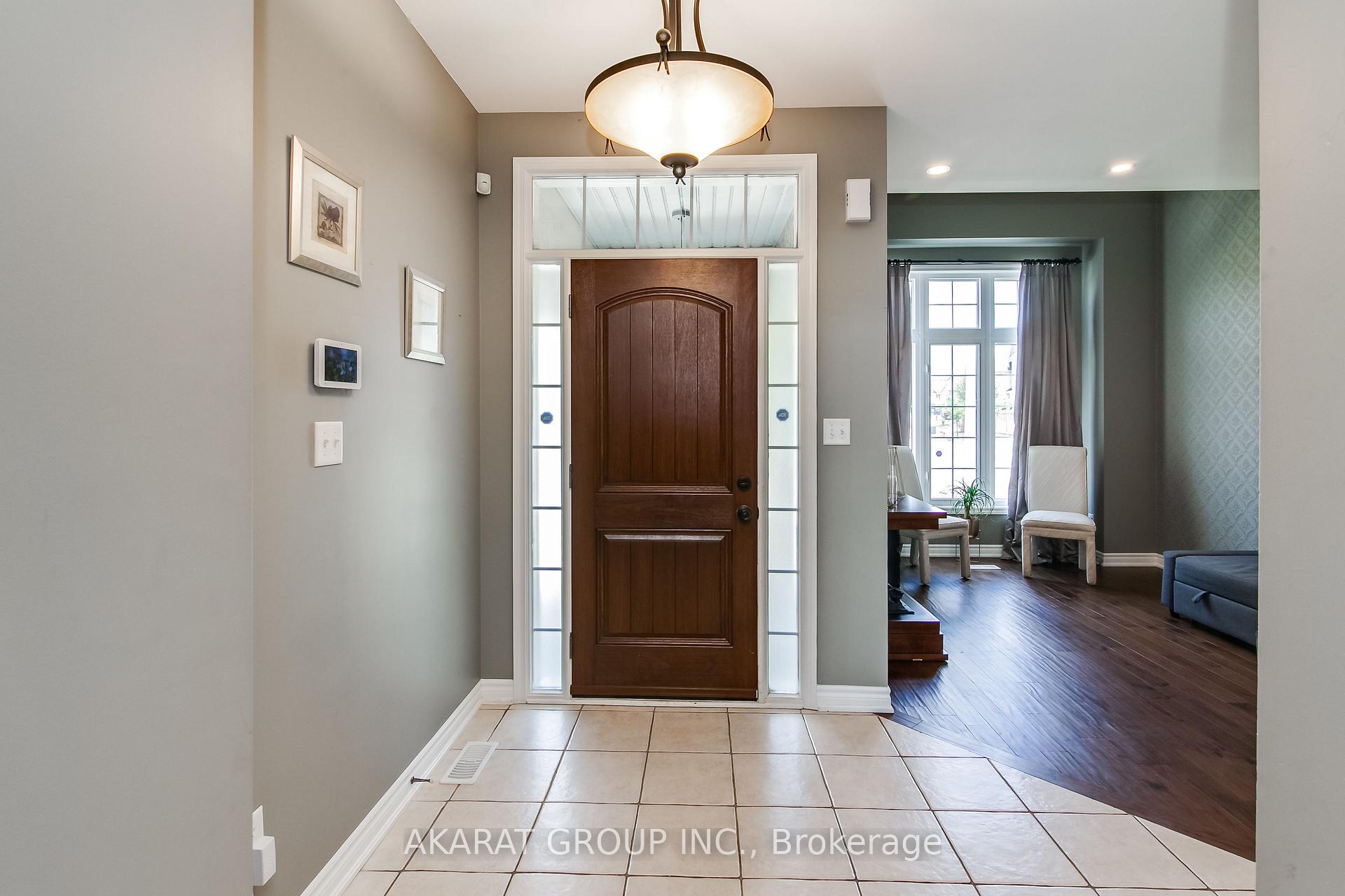 Photo 4 of 3320 Cline Street, Burlington, Alton — HOMEH