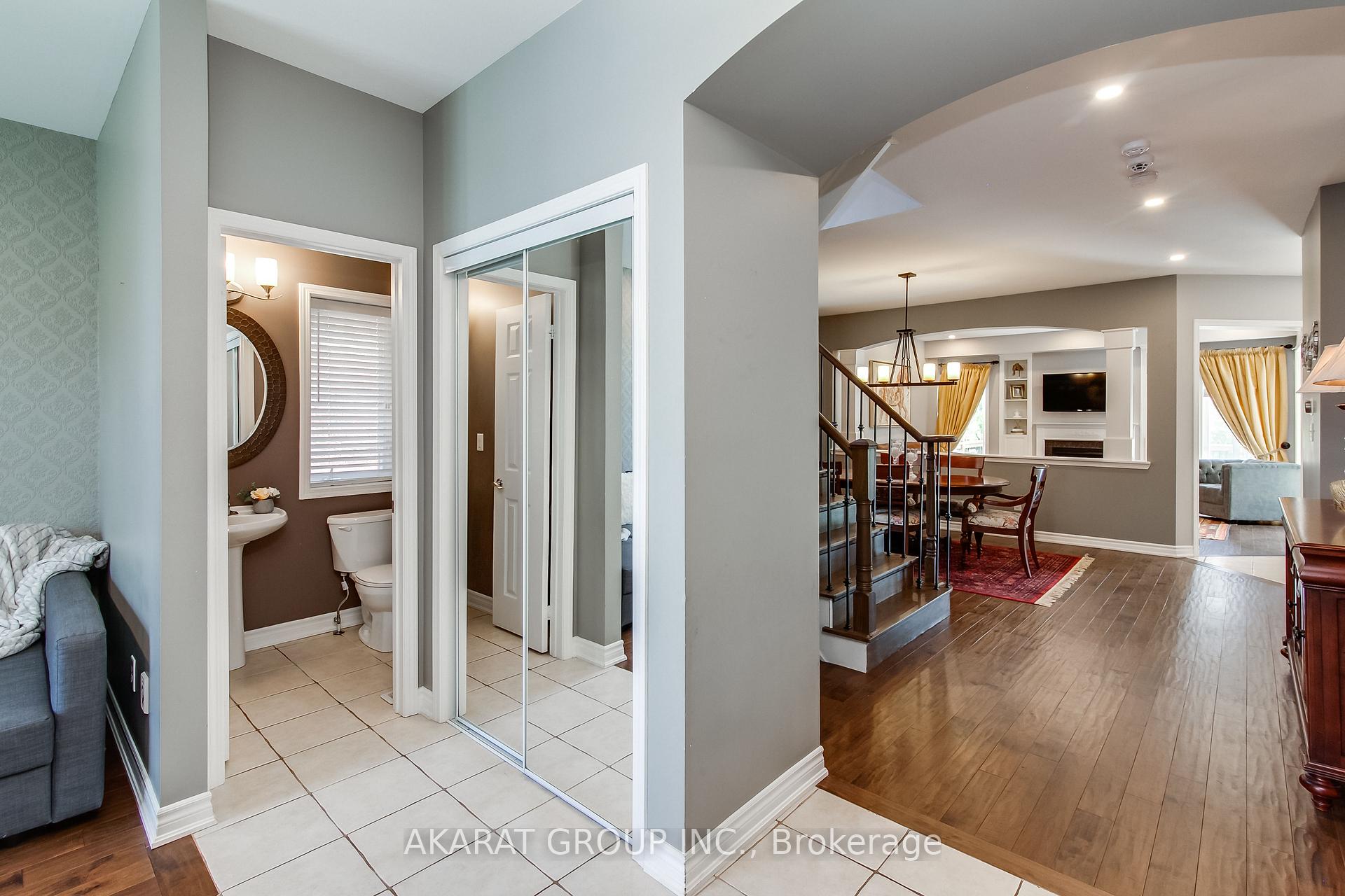 Photo 9 of 3320 Cline Street, Burlington, Alton — HOMEH