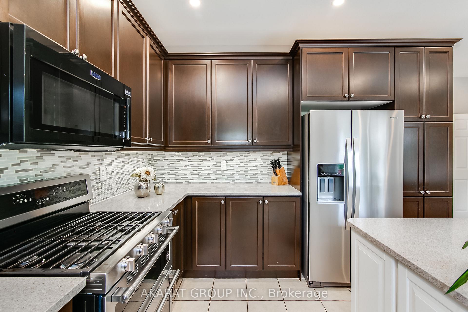 Photo 19 of 3320 Cline Street, Burlington, Alton — HOMEH