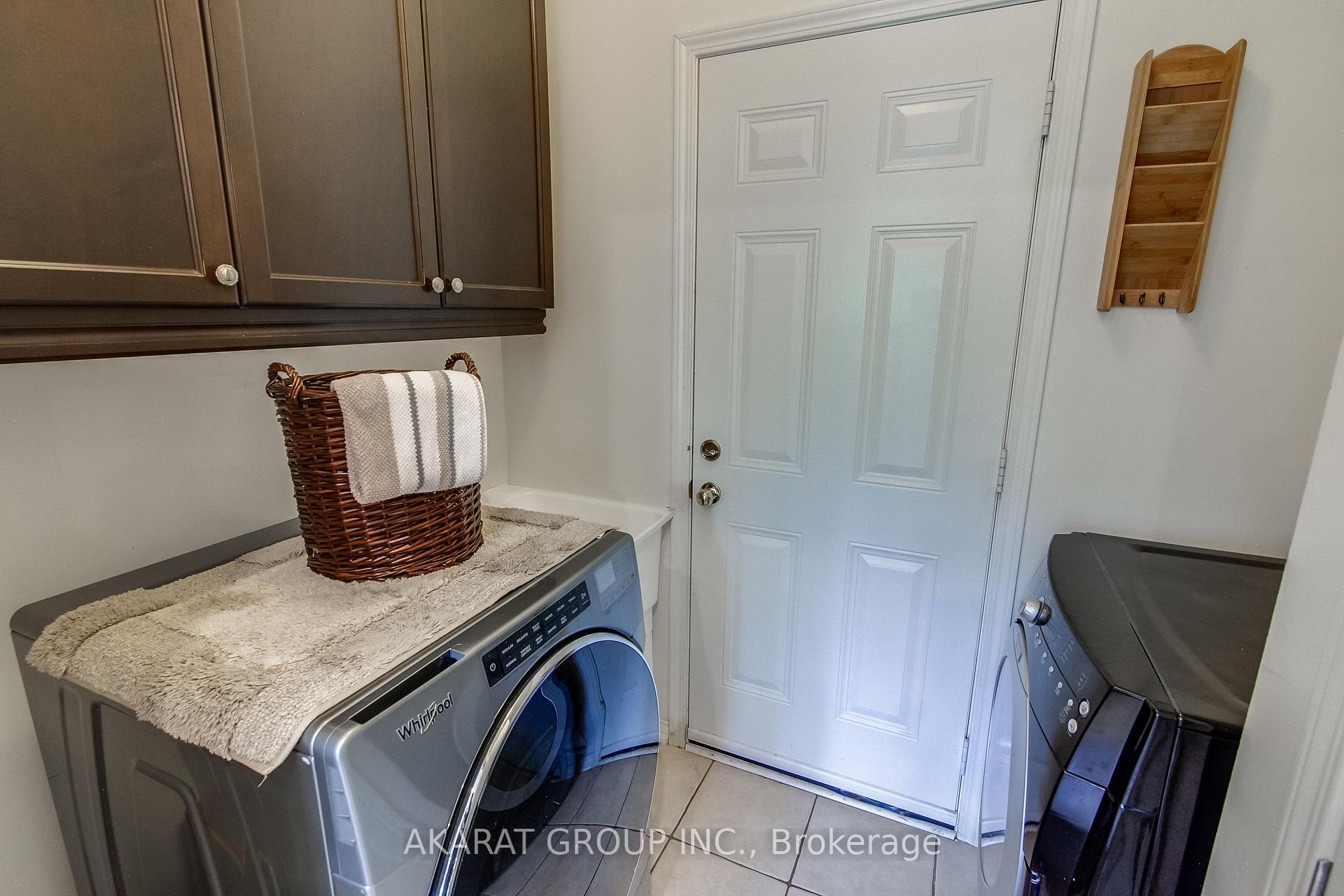 Photo 23 of 3320 Cline Street, Burlington, Alton — HOMEH