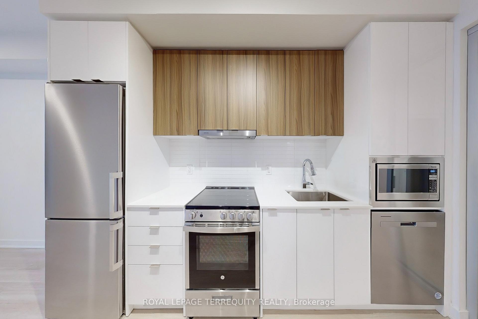 Photo 15 of Unit 3103, 30 Upper Mall Way, Vaughan, Brownridge — HOMEH