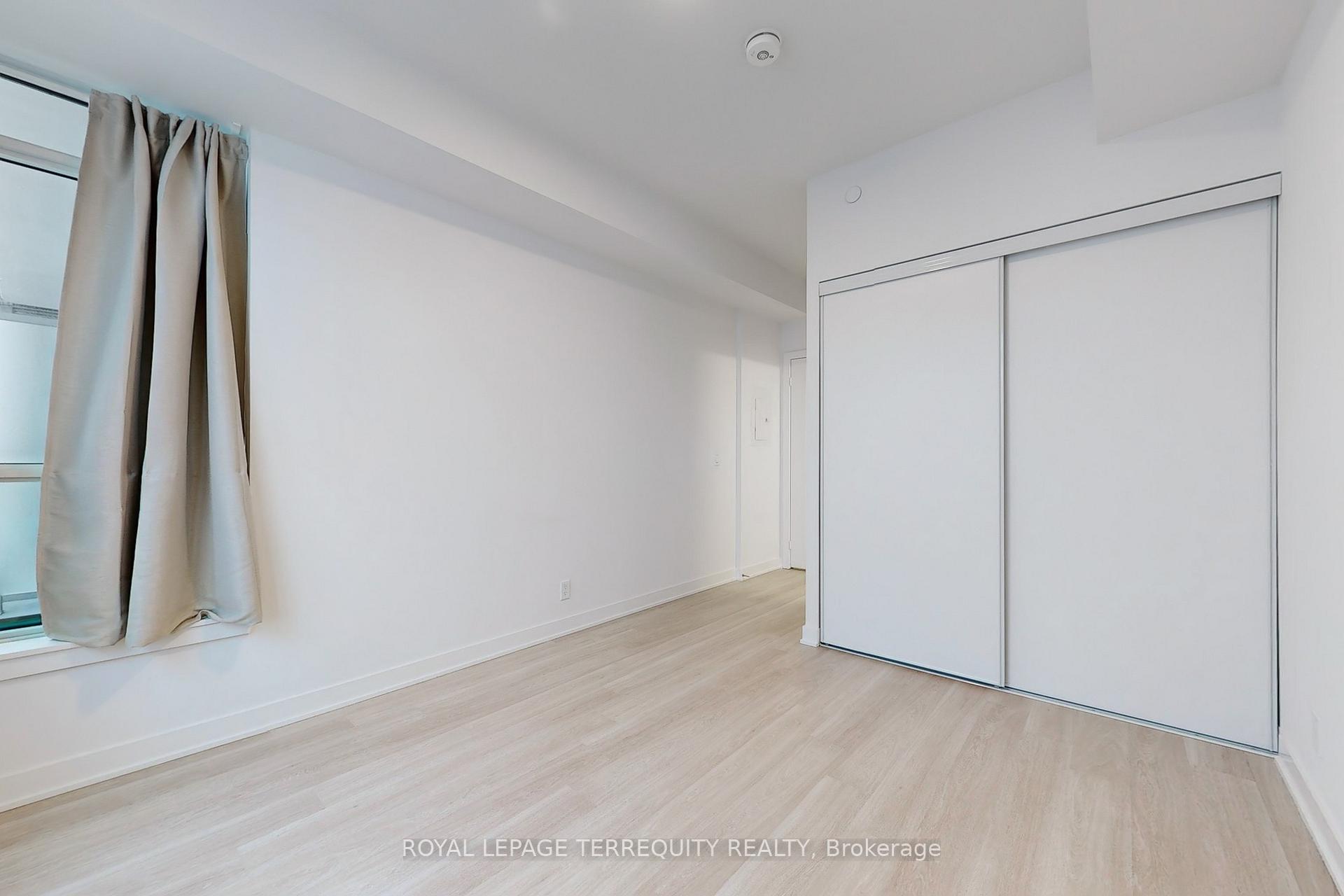 Photo 19 of Unit 3103, 30 Upper Mall Way, Vaughan, Brownridge — HOMEH