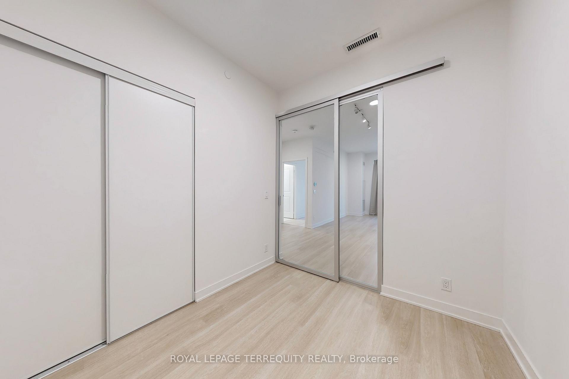 Photo 26 of Unit 3103, 30 Upper Mall Way, Vaughan, Brownridge — HOMEH
