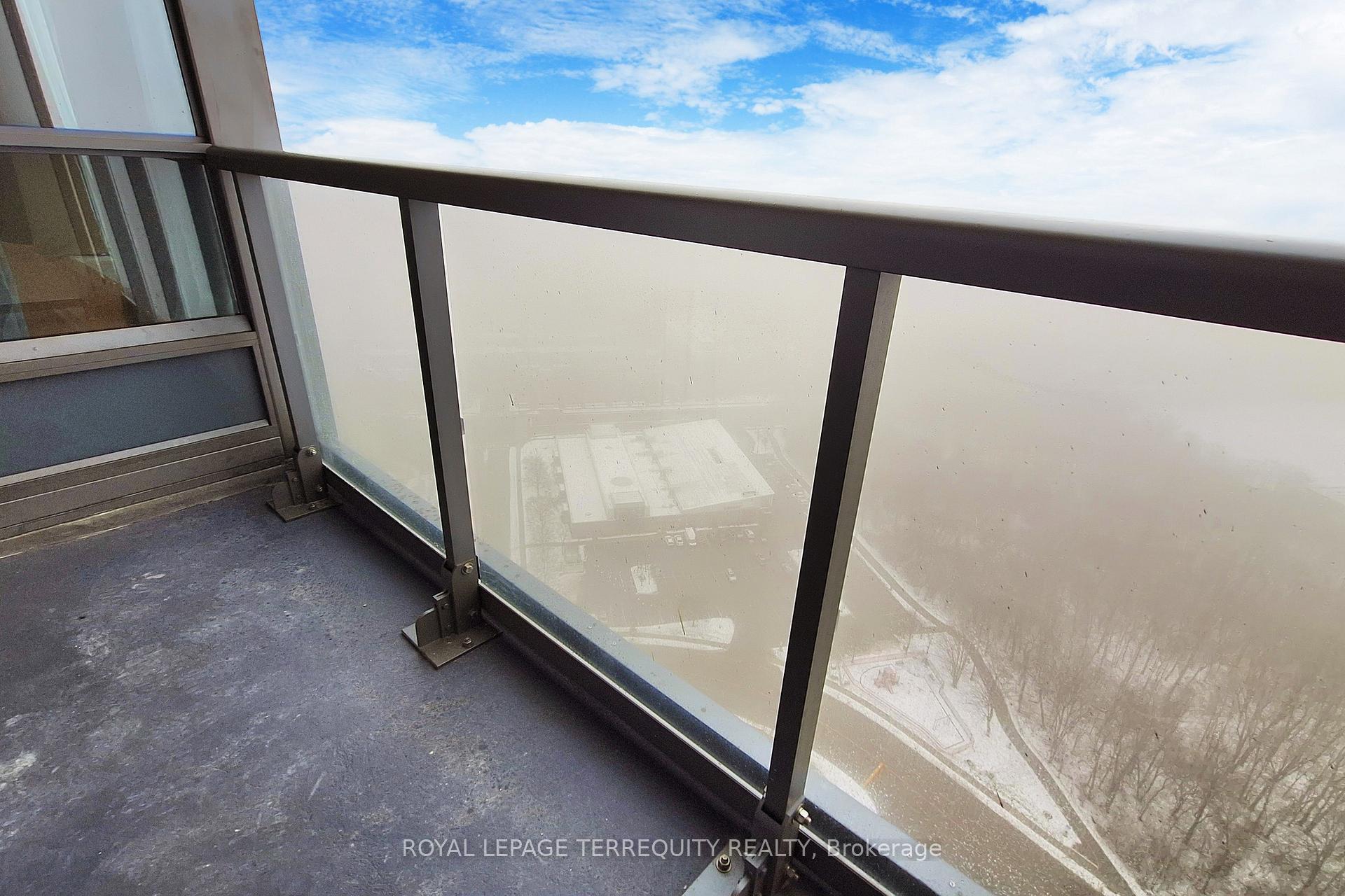 Photo 32 of Unit 3103, 30 Upper Mall Way, Vaughan, Brownridge — HOMEH