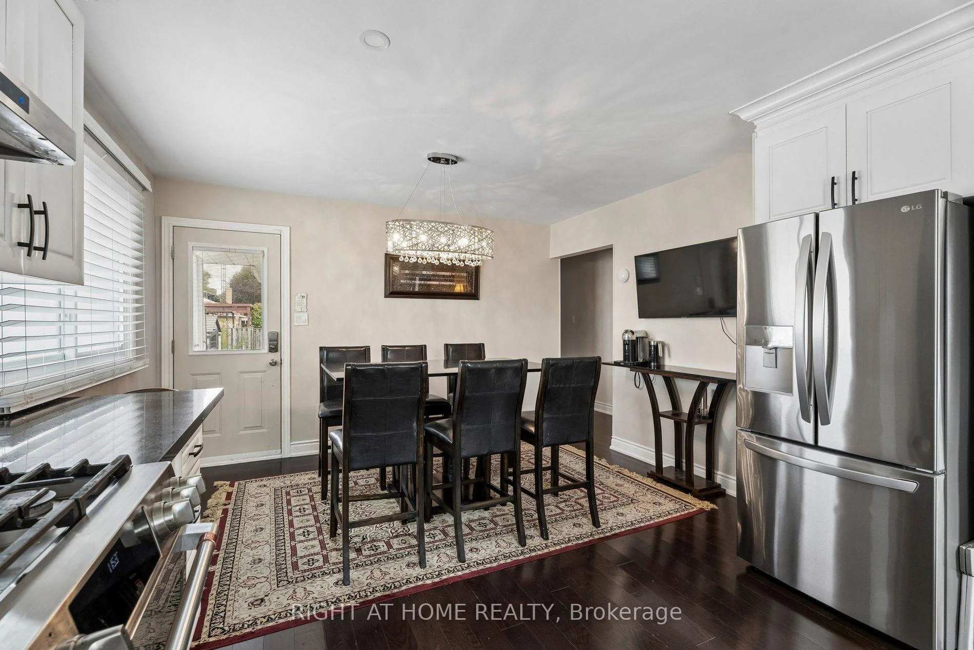 Photo 13 of 25 Swallow Crescent, Hamilton, Bruleville — HOMEH