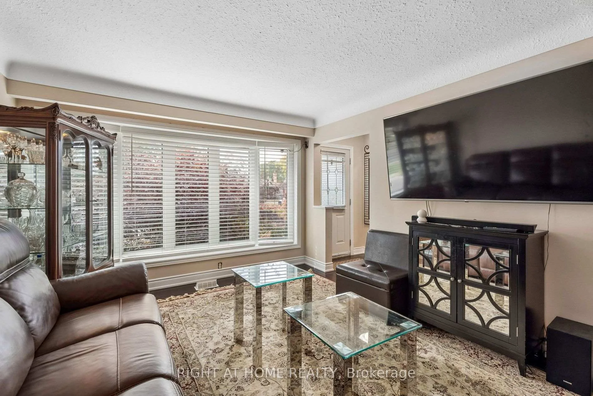 Photo 16 of 25 Swallow Crescent, Hamilton, Bruleville — HOMEH