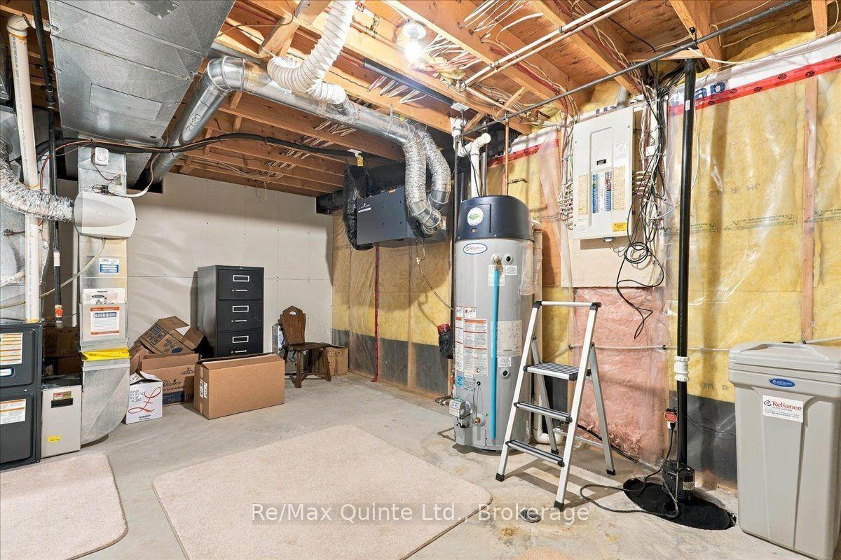 Photo 47 of 11 Huron Lane, Belleville, Belleville Ward — HOMEH