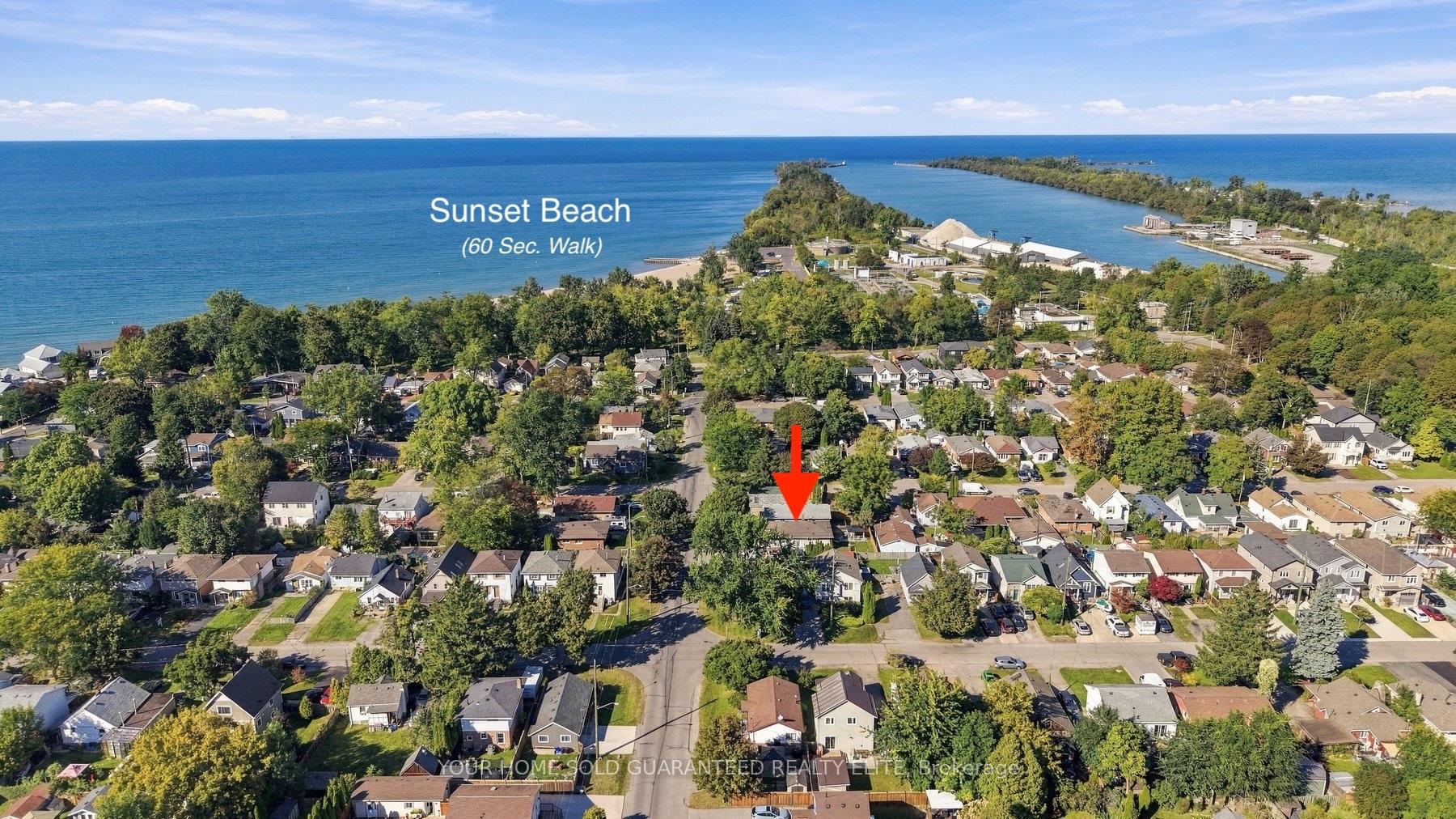 Photo 2 of 52 Bogart Street, St. Catharines, Port Weller — HOMEH