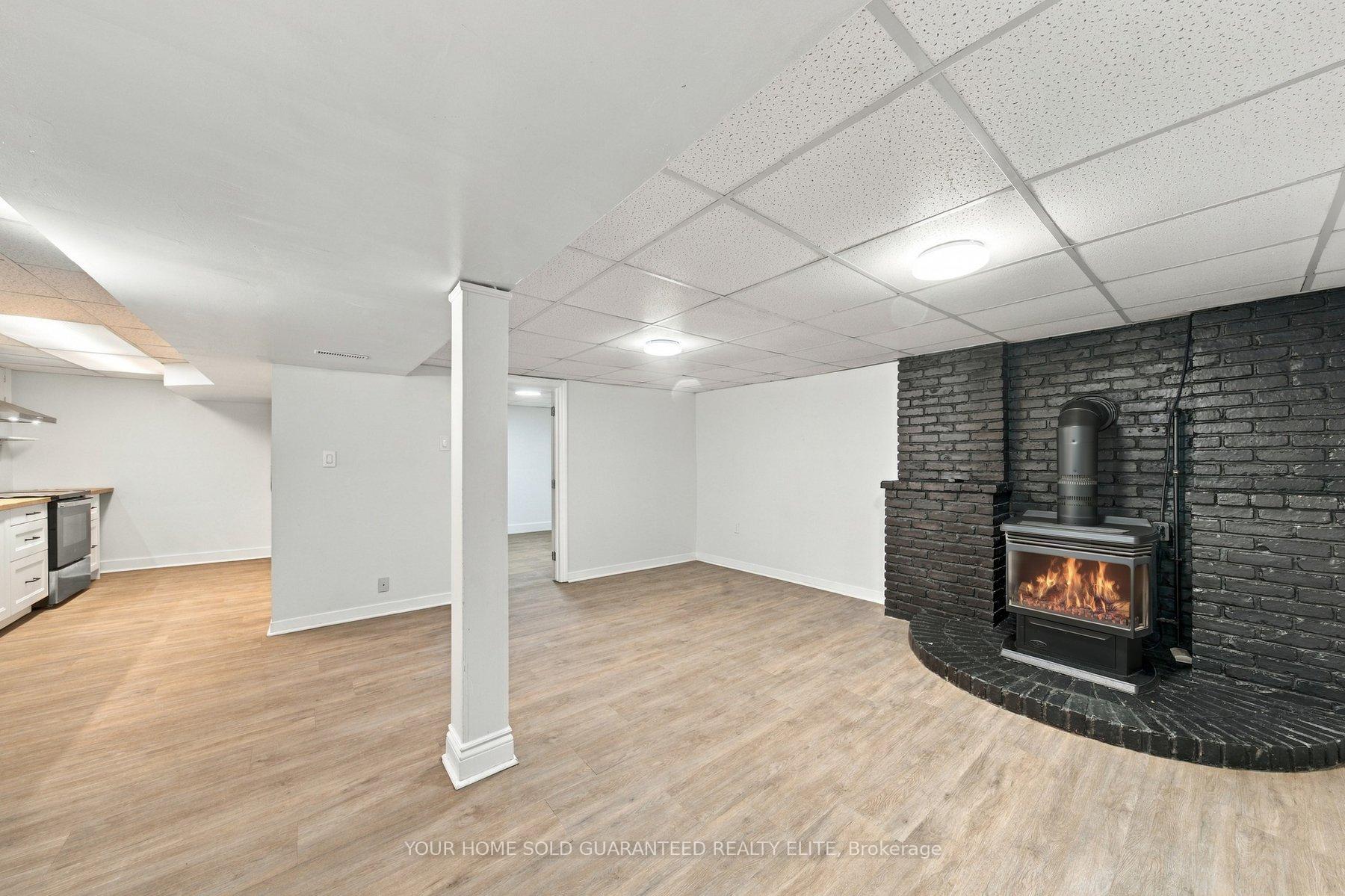 Photo 7 of 52 Bogart Street, St. Catharines, Port Weller — HOMEH