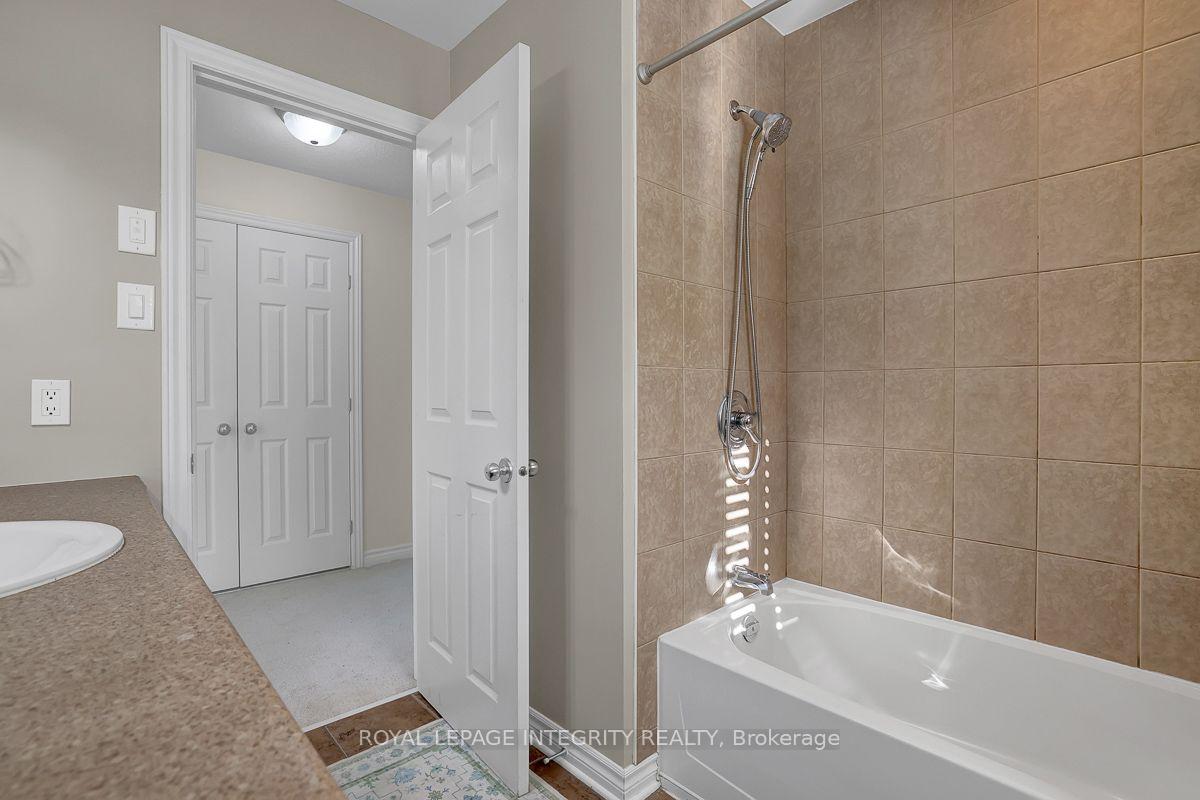 Photo 31 of 161 Mojave Crescent, Ottawa, Stittsville (North) — HOMEH