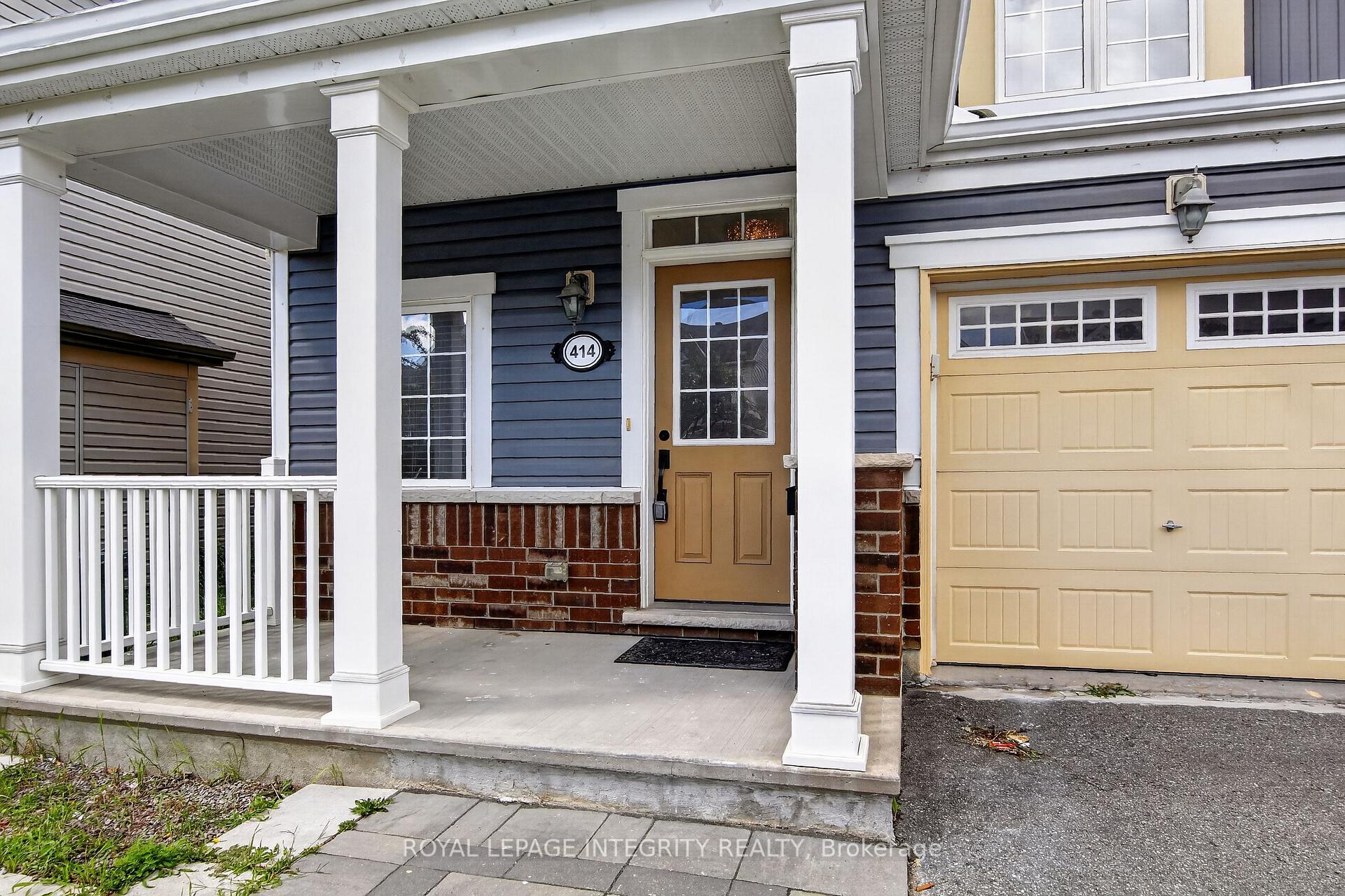 Photo 3 of 414 Meadowhawk Crescent, Ottawa, Barrhaven - Half Moon Bay — HOMEH