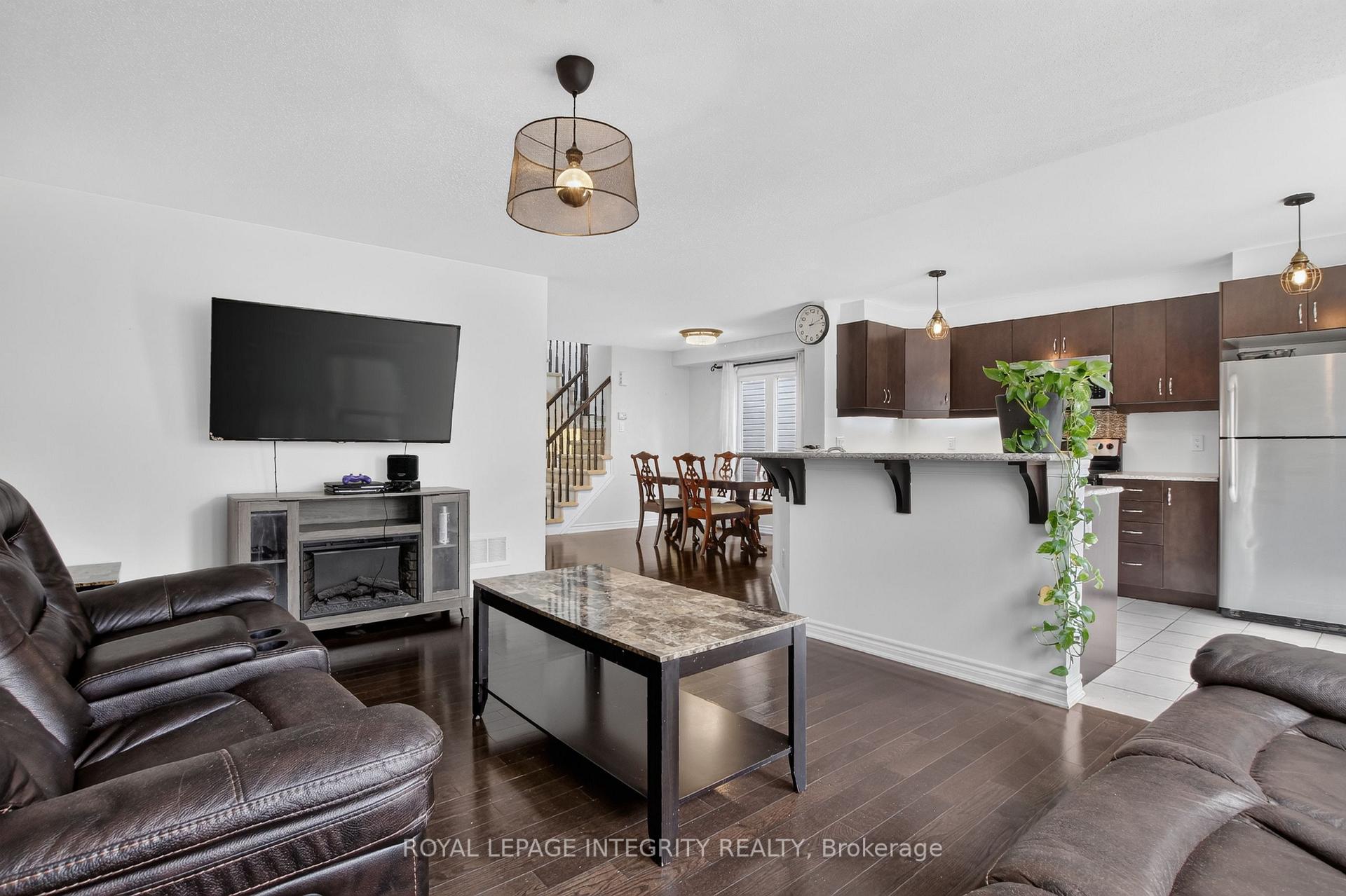 Photo 8 of 414 Meadowhawk Crescent, Ottawa, Barrhaven - Half Moon Bay — HOMEH