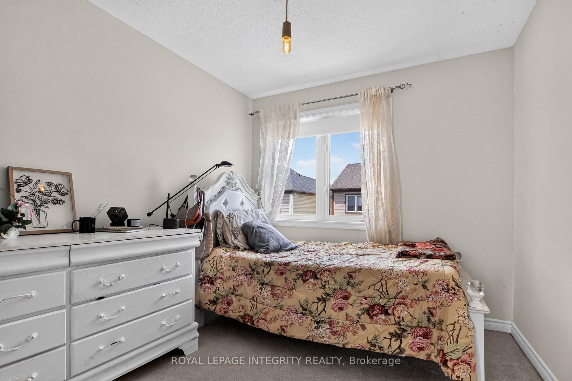 Photo 20 of 414 Meadowhawk Crescent, Ottawa, Barrhaven - Half Moon Bay — HOMEH