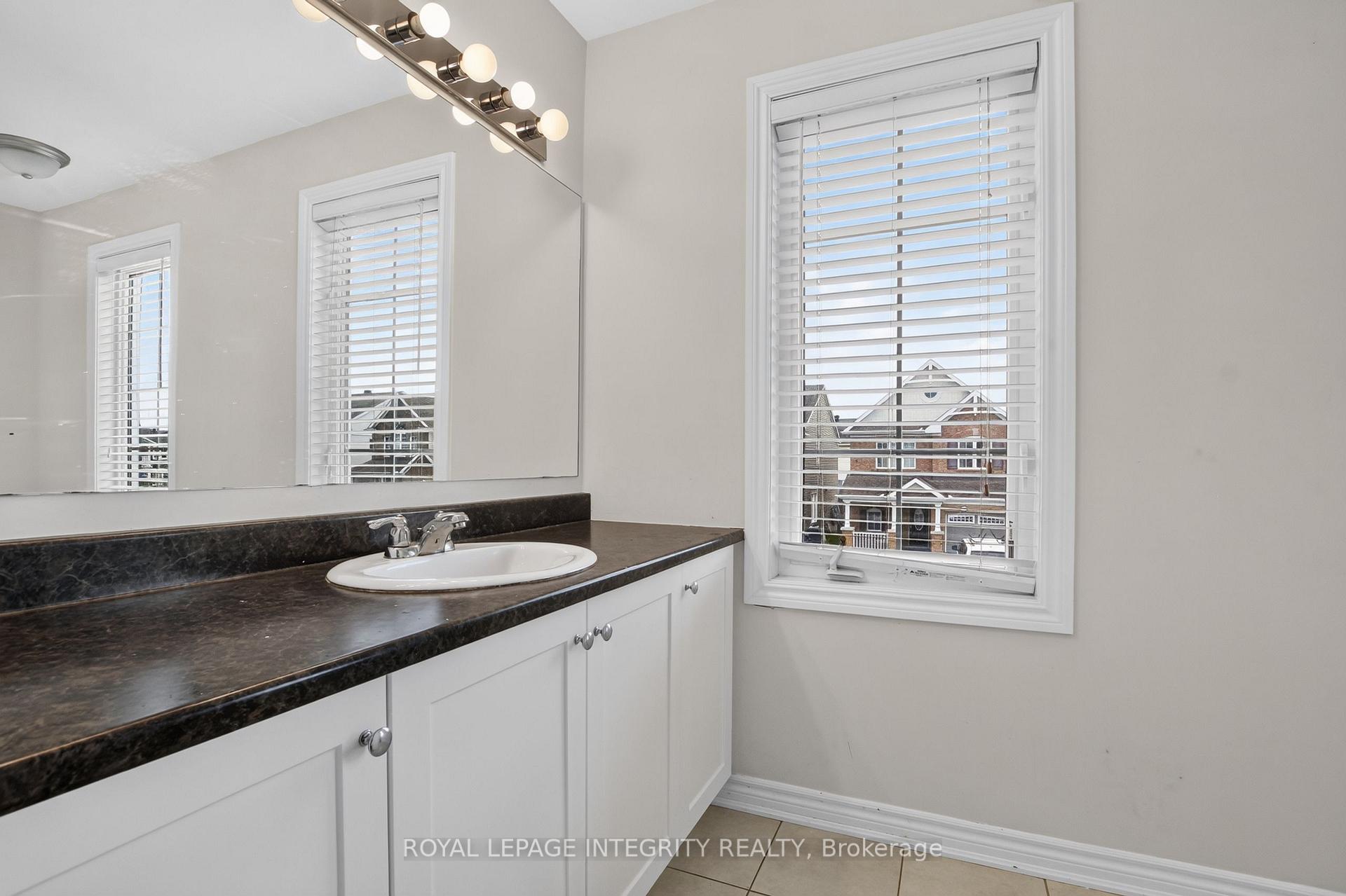 Photo 23 of 414 Meadowhawk Crescent, Ottawa, Barrhaven - Half Moon Bay — HOMEH
