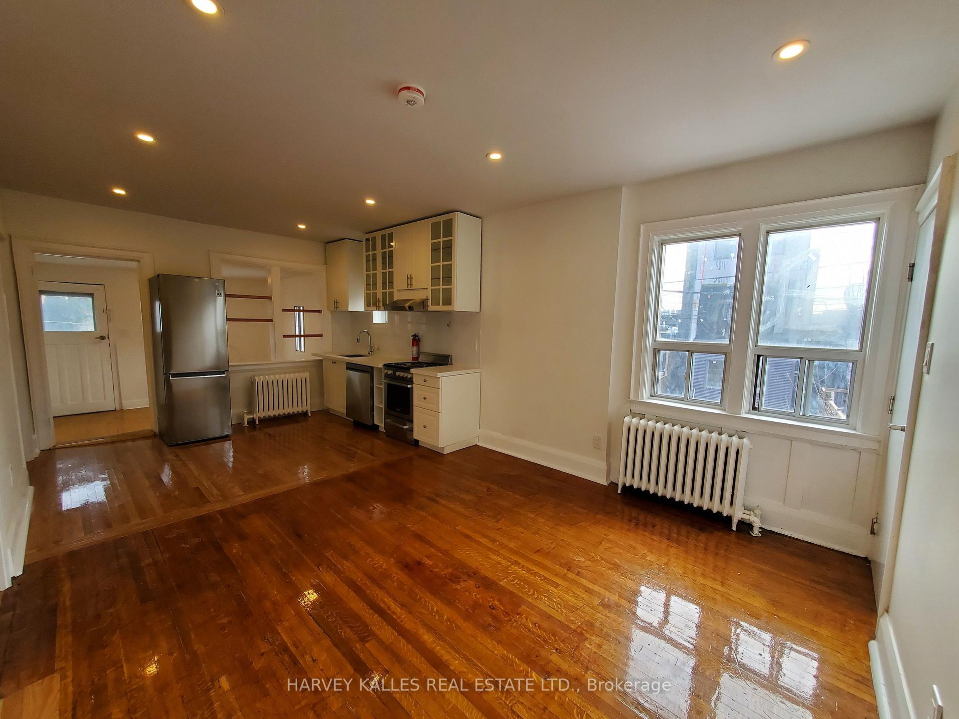 Photo 2 of Unit 2, 15 Alberta Avenue, Toronto, Wychwood — HOMEH