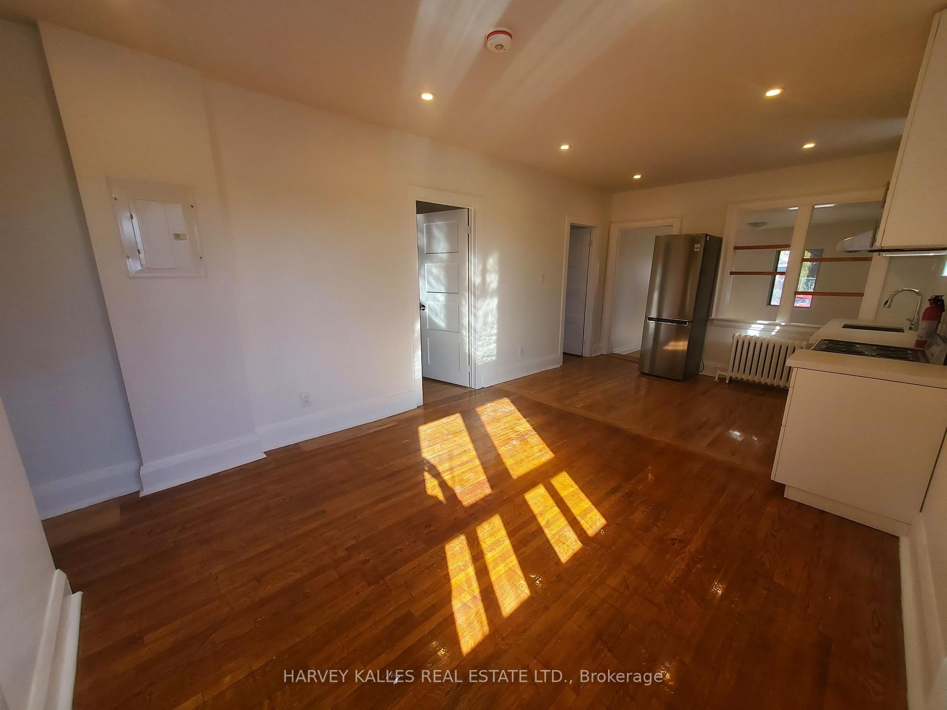 Photo 3 of Unit 2, 15 Alberta Avenue, Toronto, Wychwood — HOMEH