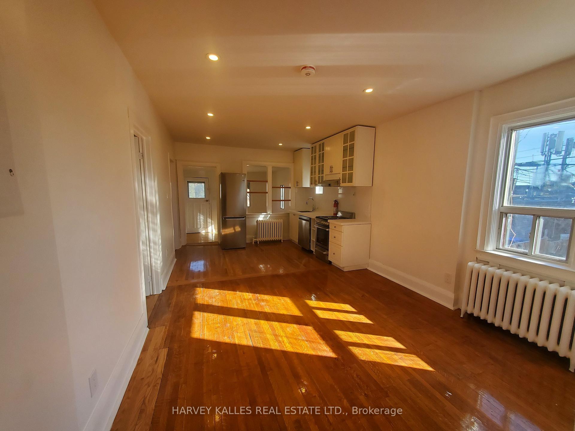 Photo 4 of Unit 2, 15 Alberta Avenue, Toronto, Wychwood — HOMEH
