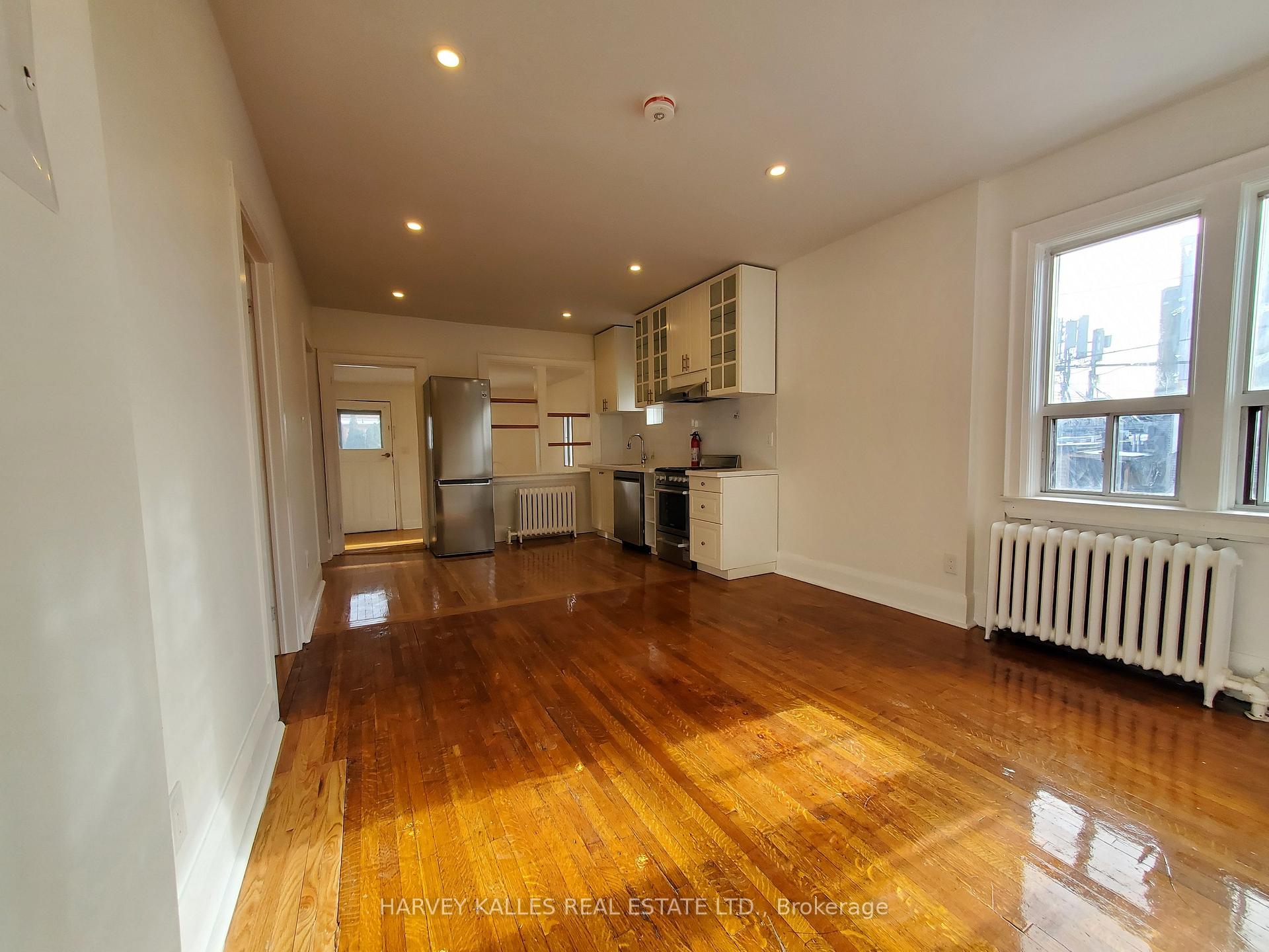 Photo 8 of Unit 2, 15 Alberta Avenue, Toronto, Wychwood — HOMEH