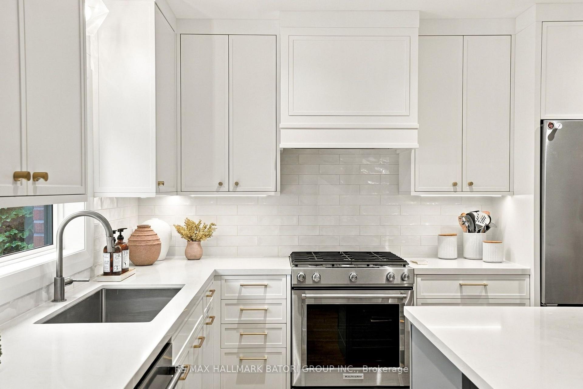 Photo 14 of 162 Chiltern Hill Road, Toronto, Humewood-Cedarvale — HOMEH